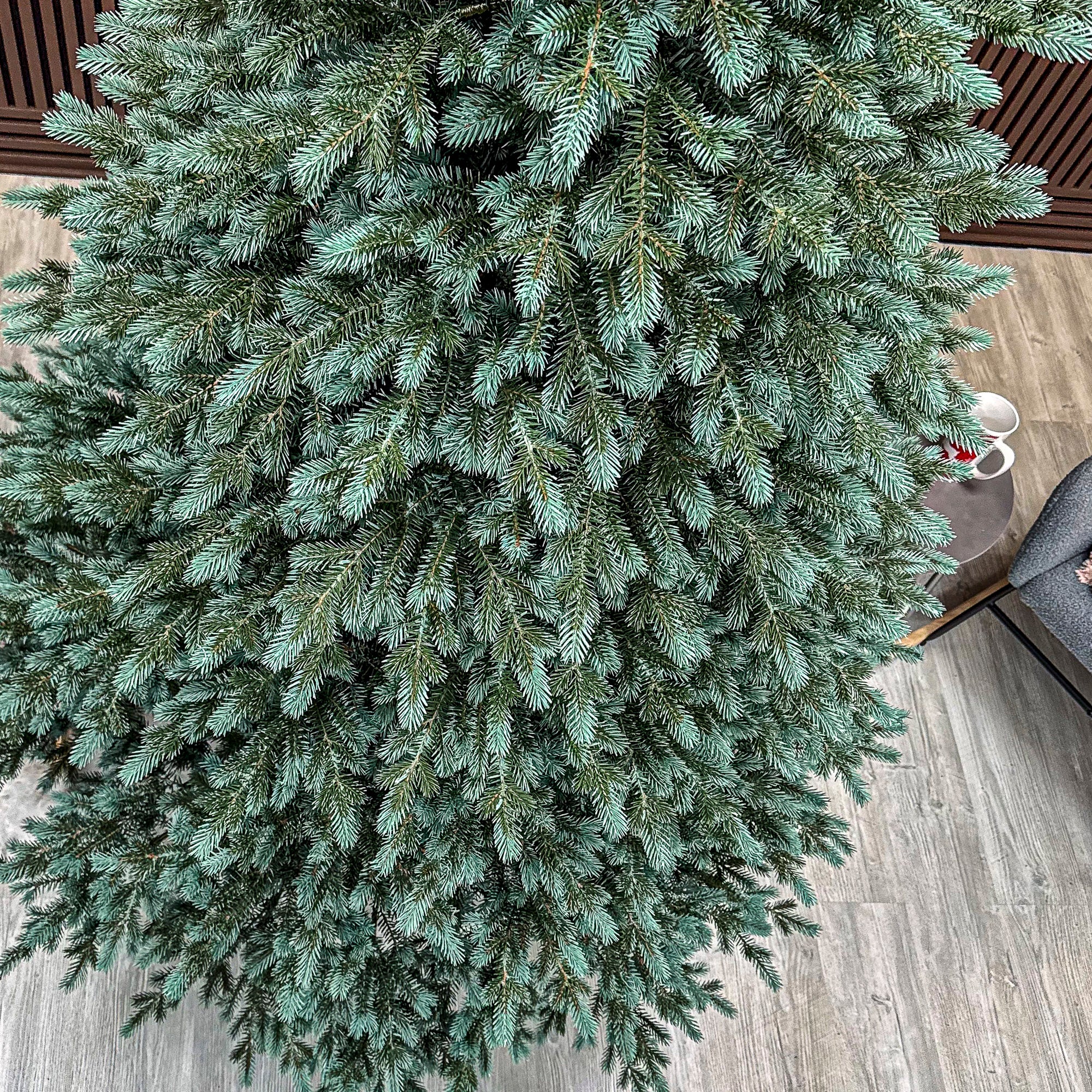 Brad artificial Christmas Deluxe by Sersimo, Alaska Select verde argintiu, integral 3D, 230 cm
