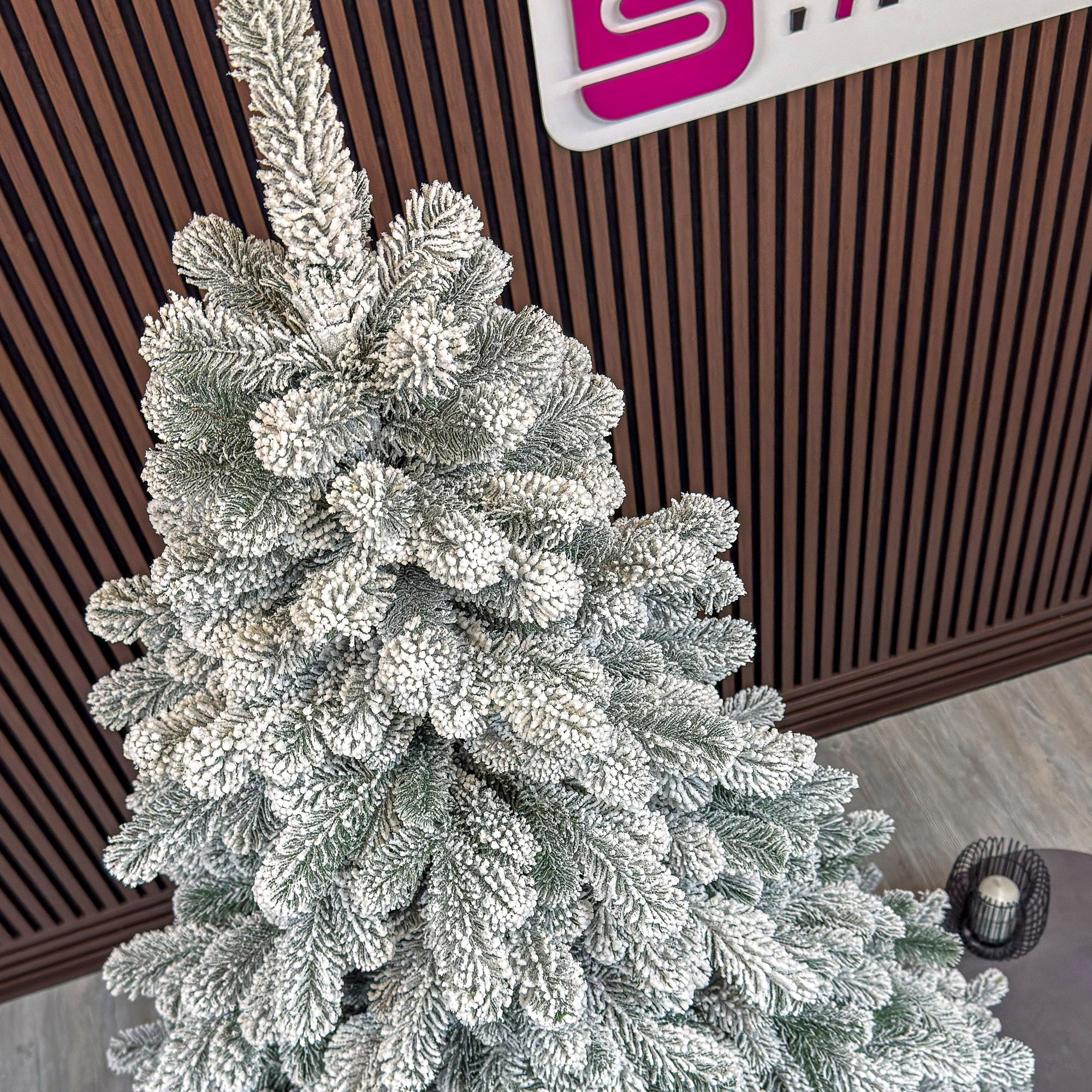 Brad artificial Christmas Deluxe by Sersimo, Kovalivka Select nins, integral 3D, 230cm