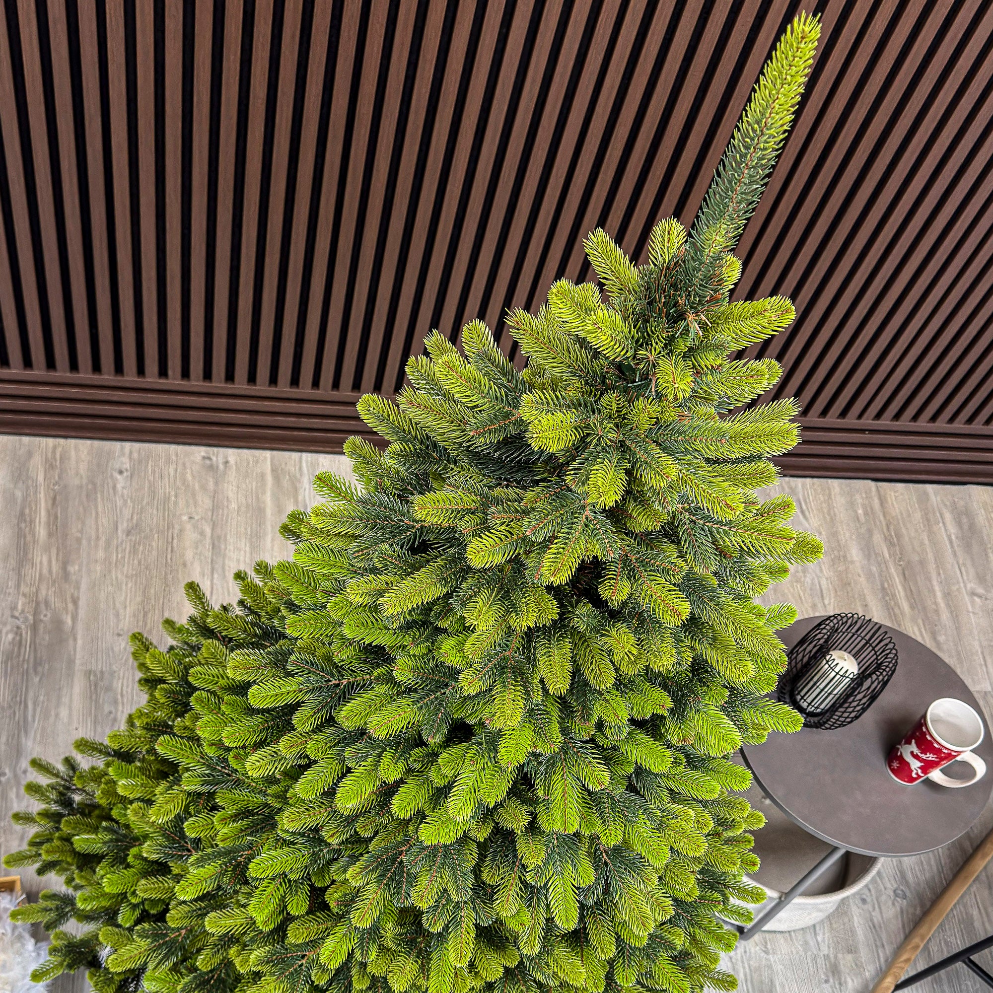 Brad artificial Christmas Deluxe by Sersimo, Polar Spring Select, integral 3D, 180 cm