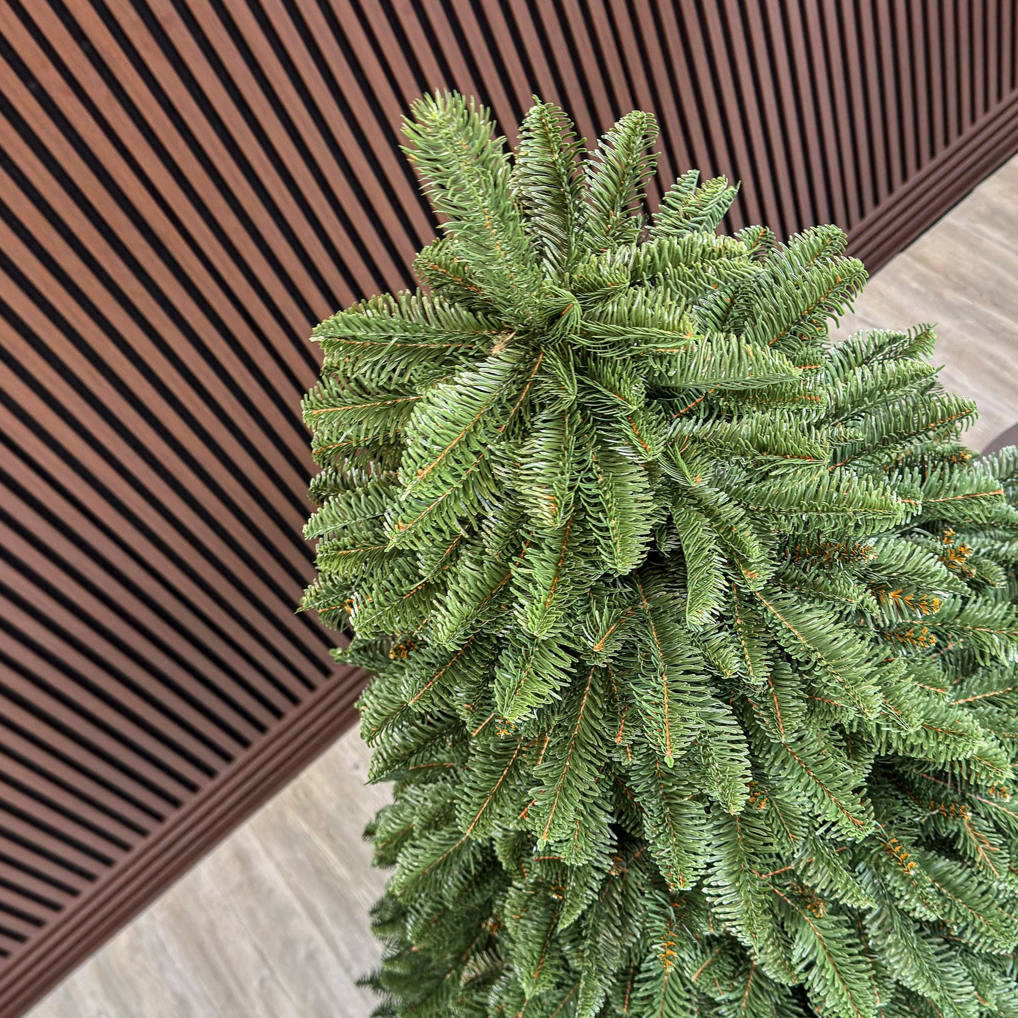 Brad artificial Christmas Deluxe by Sersimo, Alaska, verde, mix 2D+3D, 230 cm