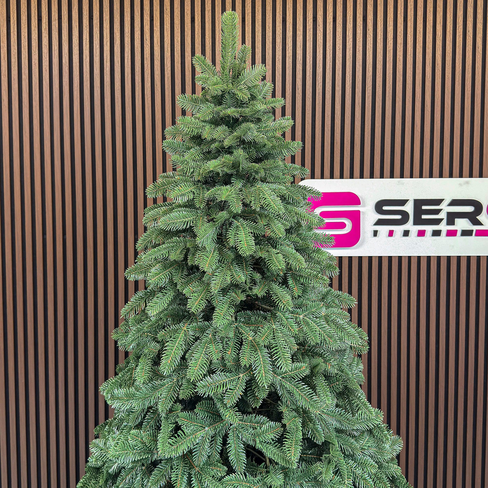 Brad artificial Christmas Deluxe by Sersimo, Canada verde, 3D, 230cm