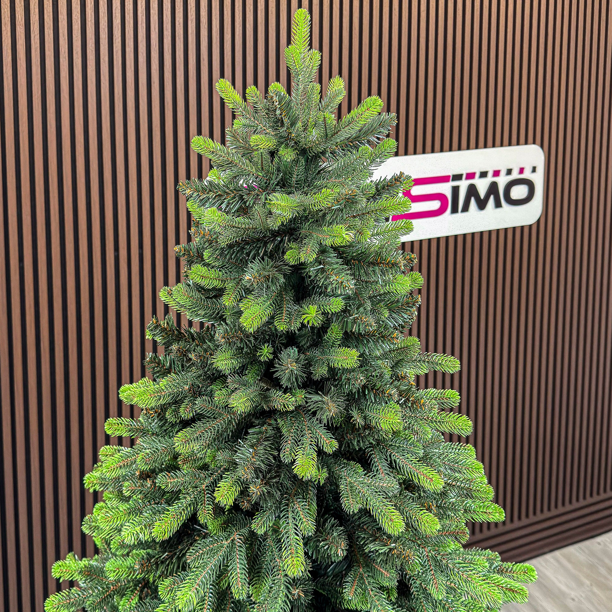 Brad artificial Christmas Deluxe by Sersimo, Carpati cu varfuri verzi, 2D+3D, 250cm