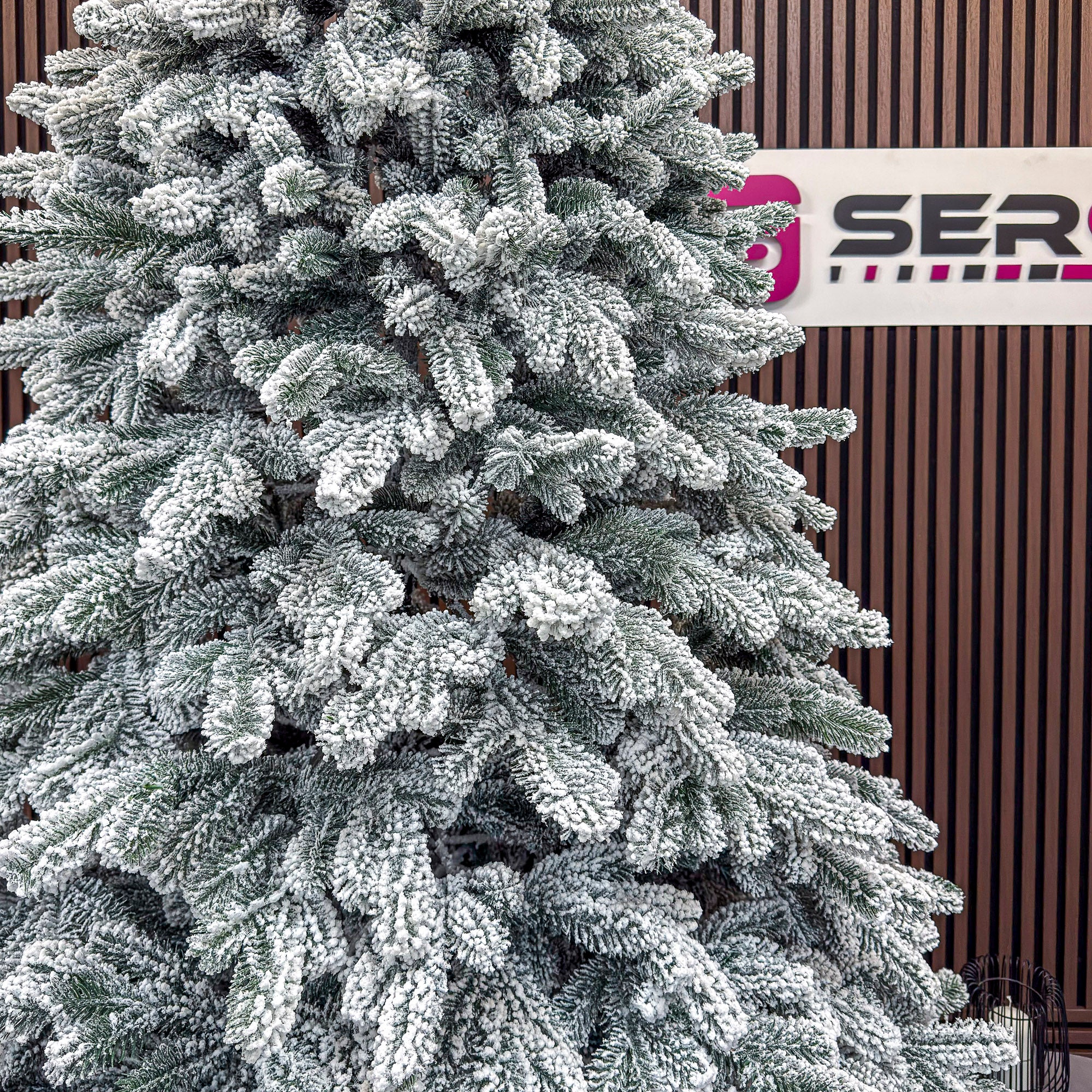 Brad artificial Christmas Deluxe by Sersimo, Kovalivska nins, 3D, 250cm