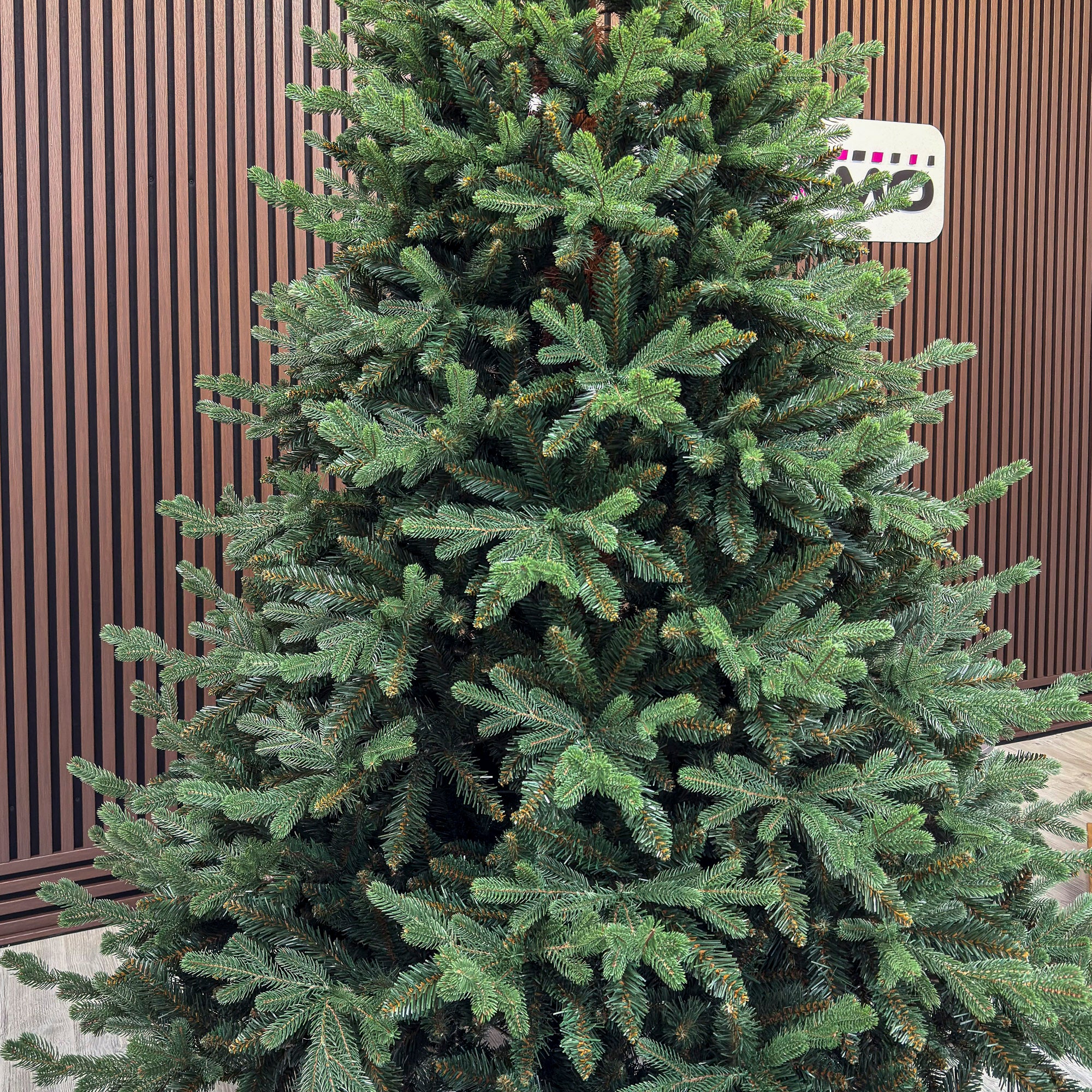 Brad artificial Christmas Deluxe by Sersimo, Royal Felara, 2D+3D, 210cm