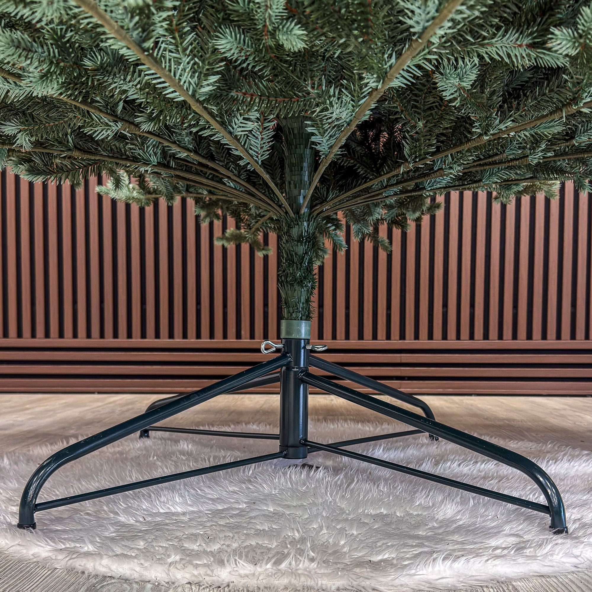 Brad artificial Sersimo, Scandinavia, verde cu varfuri argintii, integral 3D, 250 cm