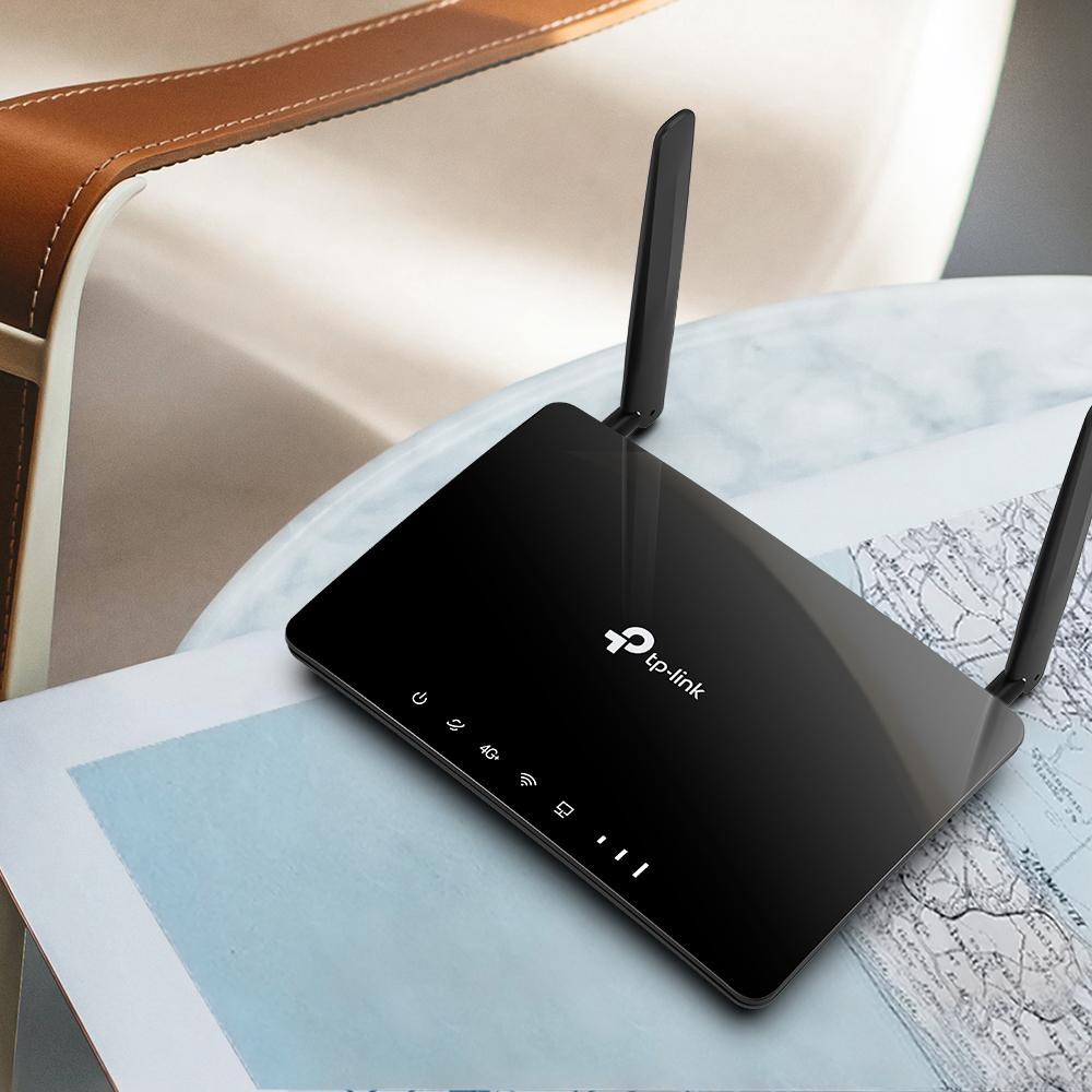 ROUTER TP-LINK wireless. 4G LTE (desktop), 1200Mbps. 3 porturi 10/100/1000Mbps + 1 WAN/LAN Gigabit, Dual Band "Archer MR500"