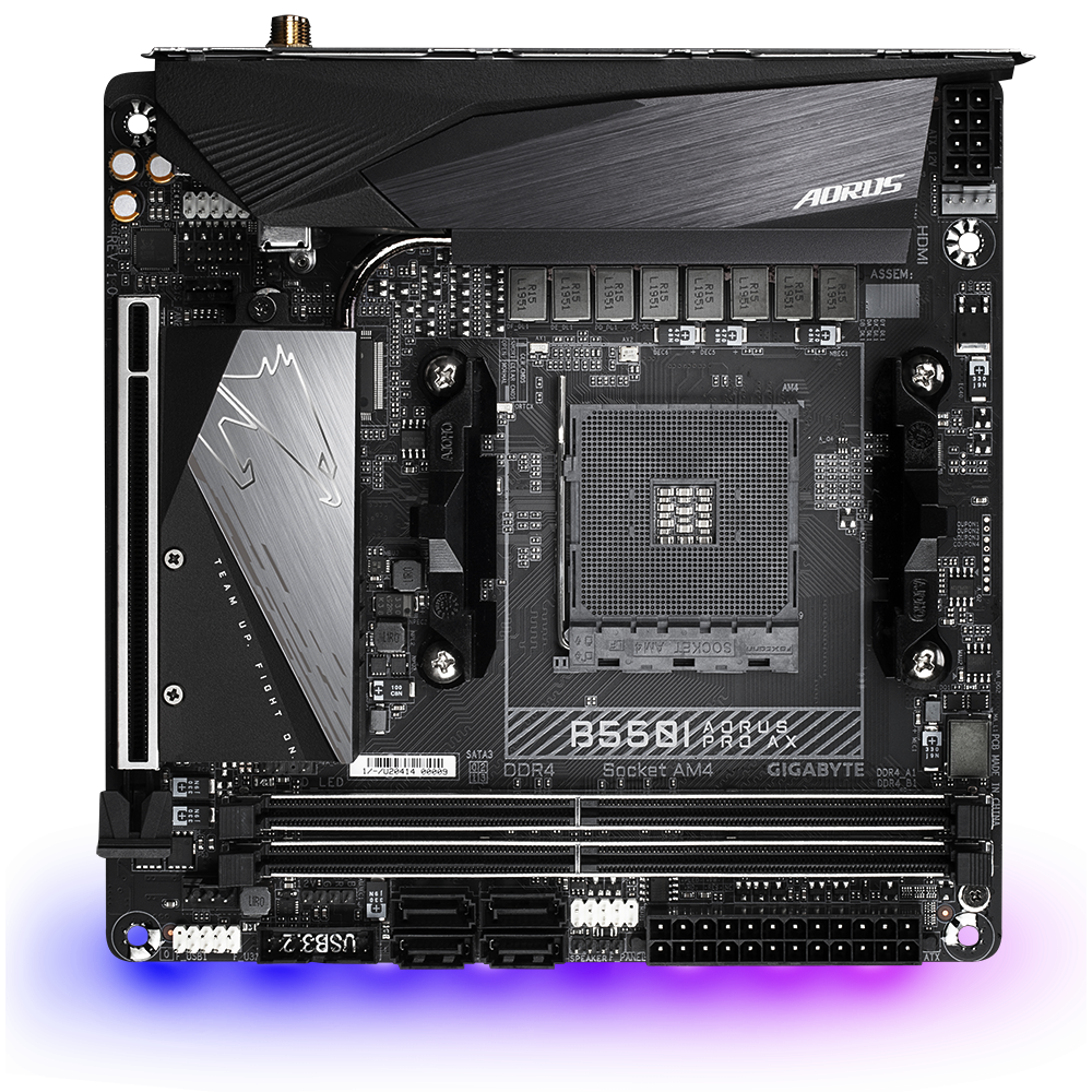 PLACA de BAZA Gigabyte "B550I AORUS PRO AX", skt AM4, mini ITX, AMD B550, 2 x DDR4, max. 64 GB, 4 x SATA, 1 x M.2, 7.1, "B550I AORUS PRO AX"