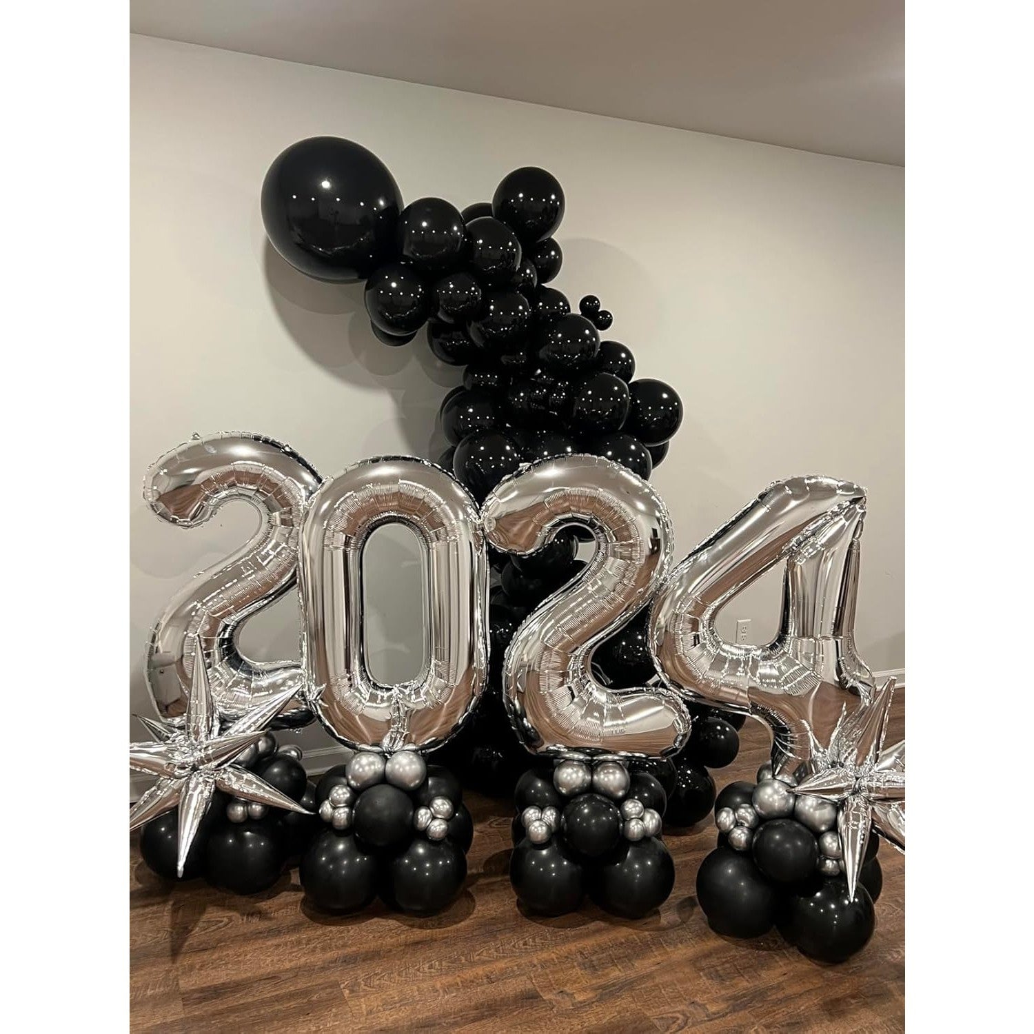 Balon din Folie Metalizata, Figurina Cifra, Tema Aniversare 40 cm, Ambalaj Individual, Pai inclus, Umflare cu Aer sau Heliu, Argintiu, Cifra 4