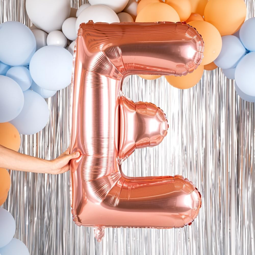 Balon Folie Metalizata Litera E, 80 cm, Umflati cu Heliu sau Aer, Ambalaj Individual, Pai inclus, Rose Gold