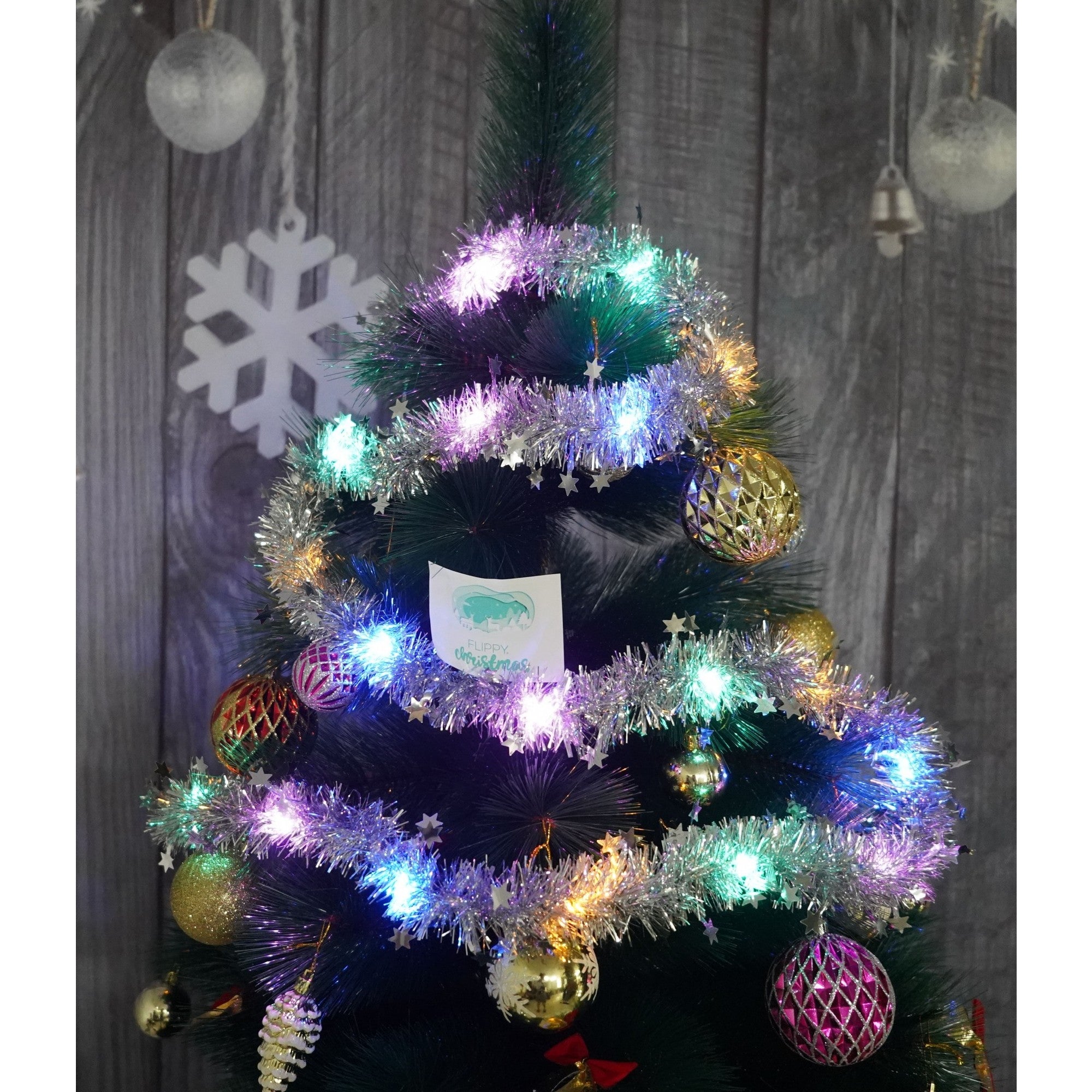 Beteala Craciun cu LED, Argintie, model cu stelute, 2 m x 5 cm, PVC, Sir, Artificiala