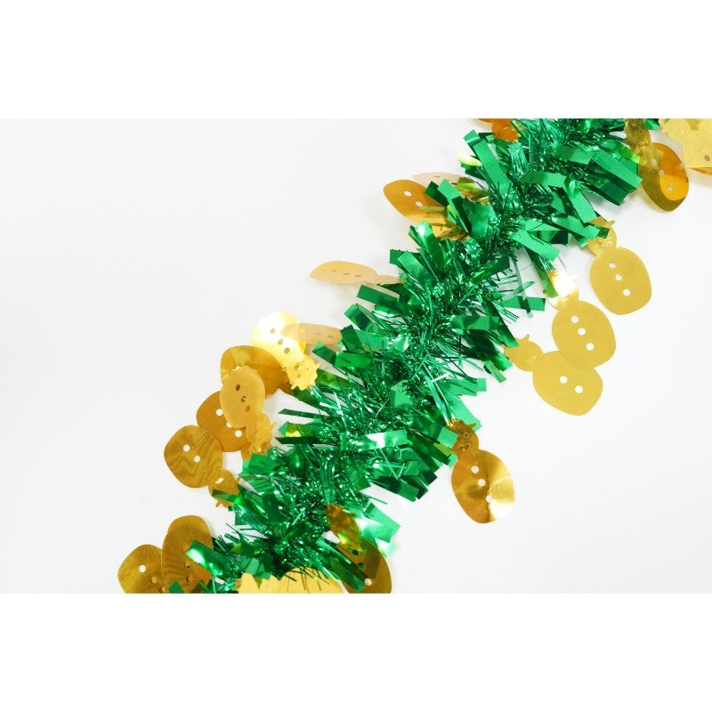 Beteala Craciun, verde, marimea: 2 m x 11 cm x 9 cm material:folie PVC, interior/exterior)