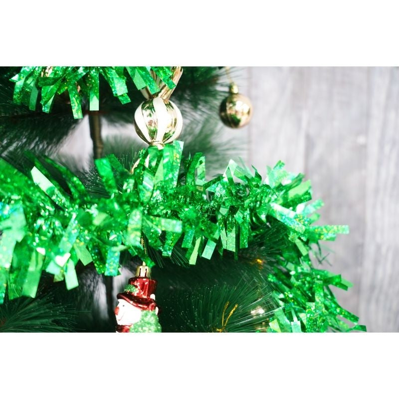 Beteala Craciun, verde, marimea: 2 m x 9 cm material:folie PVC, interior/exterior