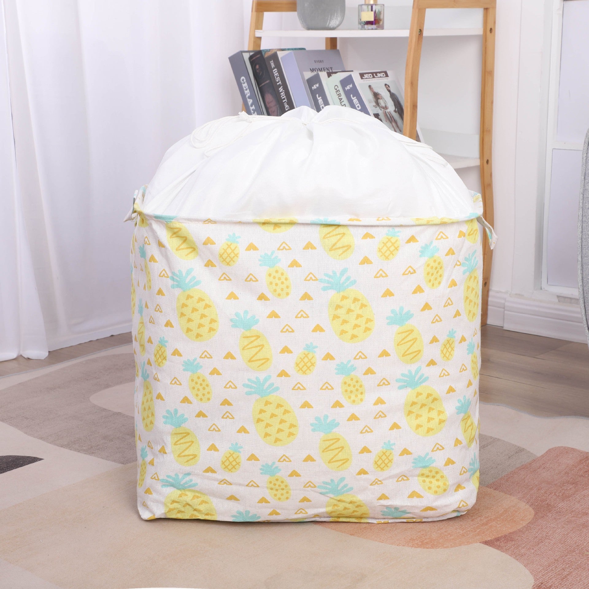 Cutie de Depozitare Pliabila, Impermeabila, cu Snur, Capacitate 100 L, cu Manere, 50x50x40cm, Model Ananas, Galben