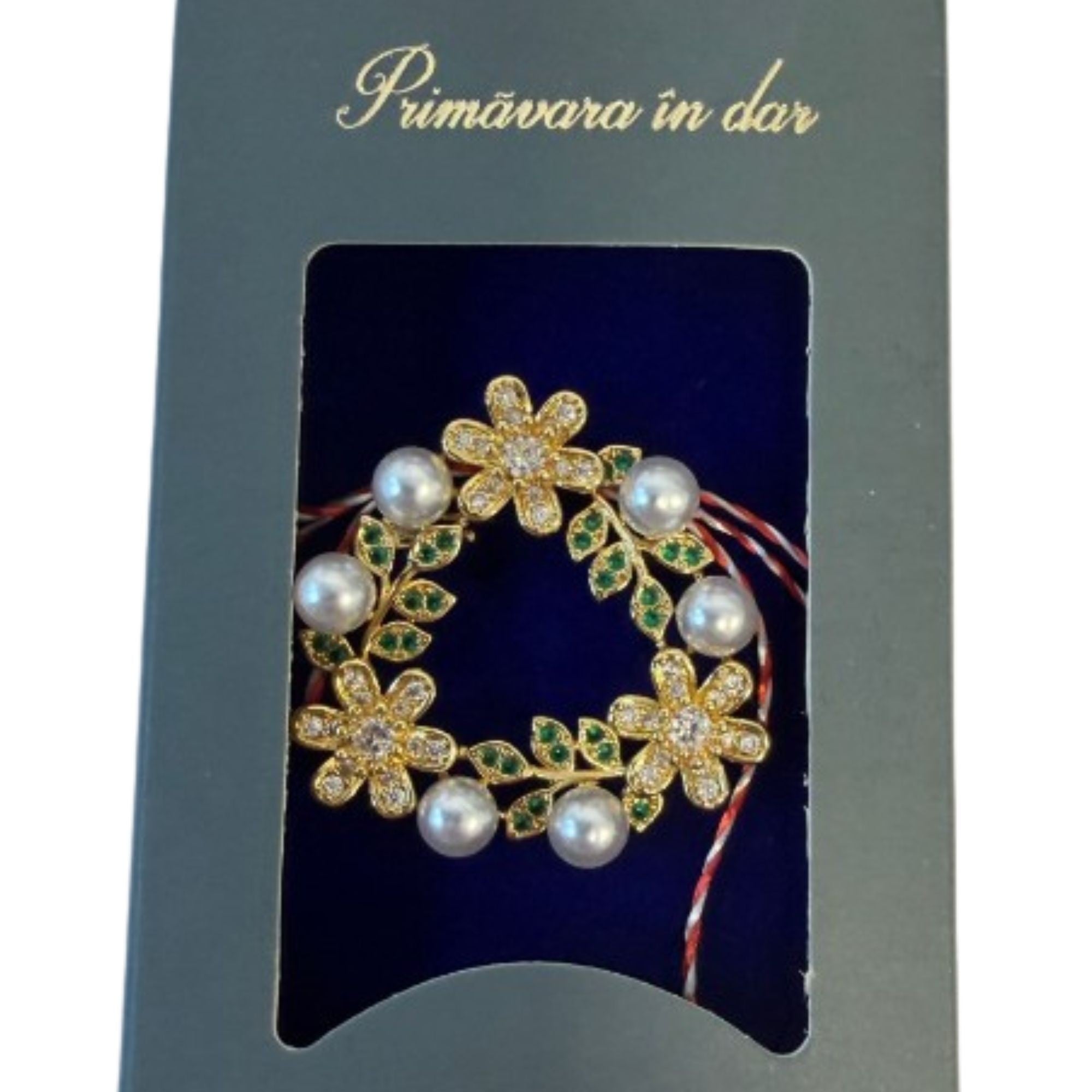 Martisor cu Brosa Placata cu Aur 24K, Ambalaj Carton cu Design, Material Metal, Dimensiune Brosa 2.5-3cm, Auriu/Verde