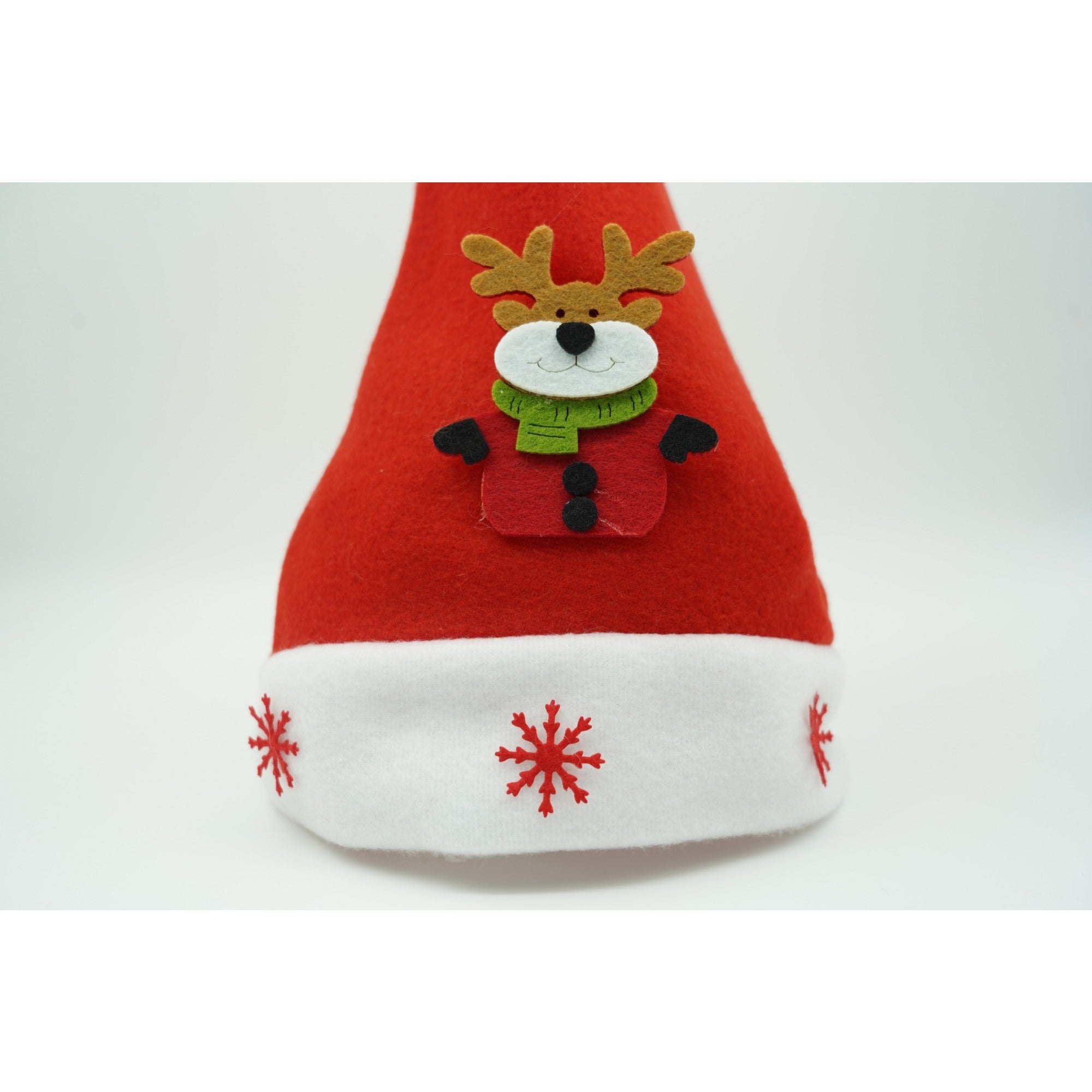 Caciulita de Mos Craciun,cu model de Ren si ornament fulg de nea, rosie, marime universala, material textil