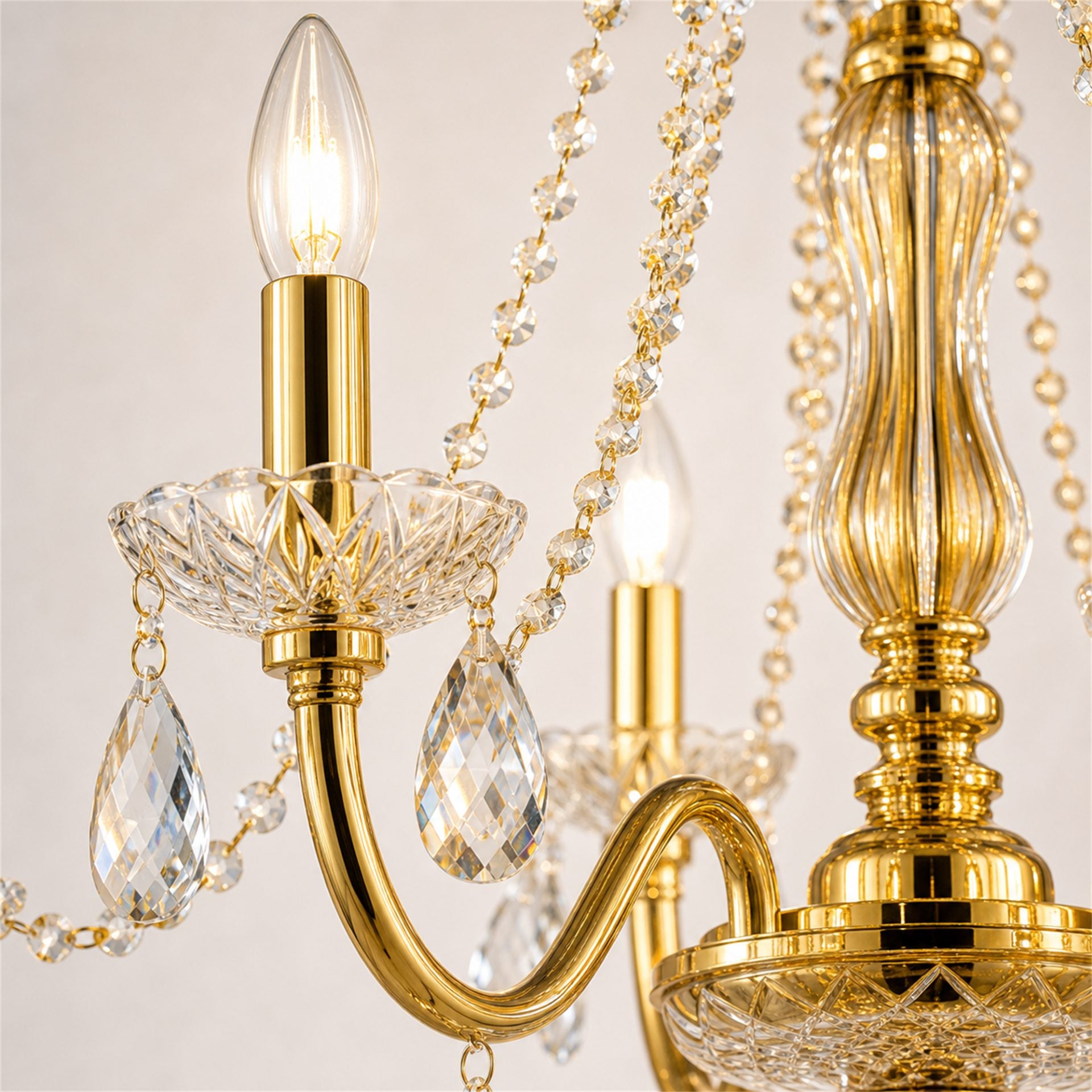 Candelabru Cristal KONIG Nobile, 5xE14, D40 cm, Auriu, Inaltime Reglabila, Metal si Cristal