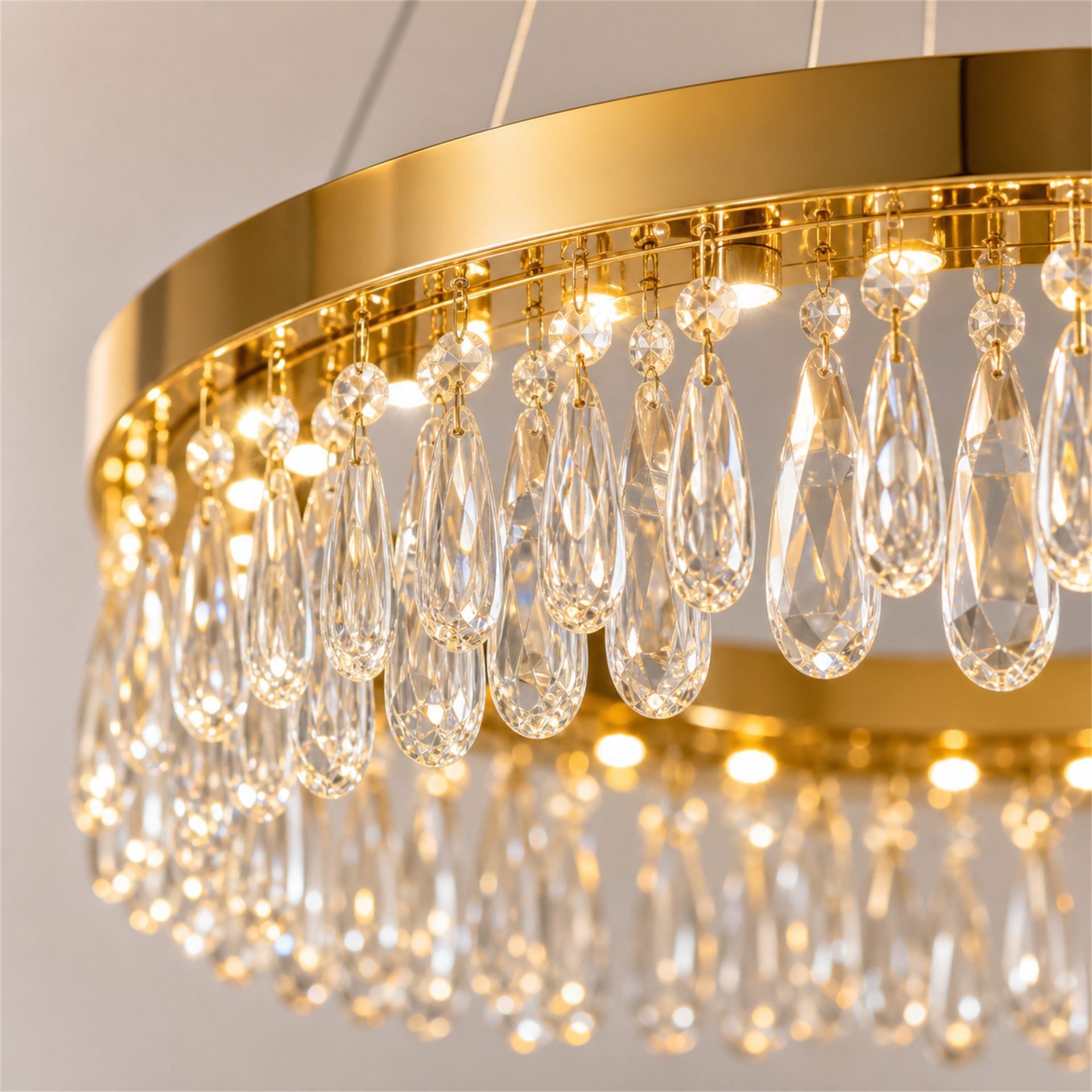 Candelabru Cristal LAGOM LED cu Telecomanda, Suspendat, 30 Surse, 90W, Lumina Calda/Neutra/Rece, Diametru 60cm, Inaltime Reglabila, Auriu, Metal si Cristal