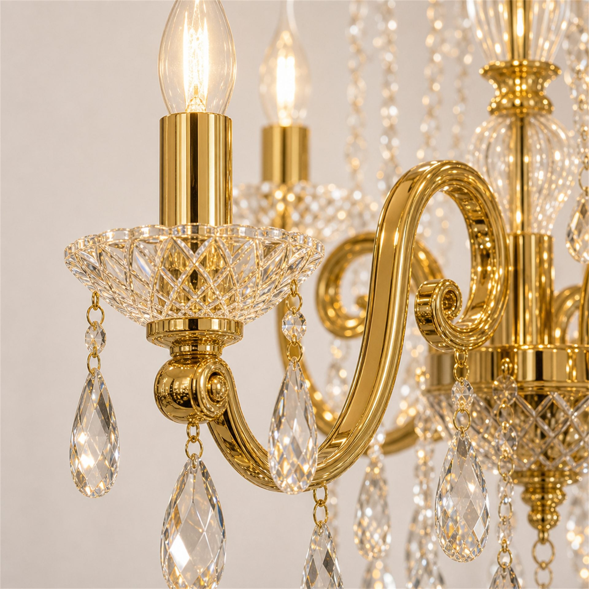 Candelabru Cristal PROWES Magno, 10xE14, D60 cm, Auriu, Inaltime Reglabila, Metal si Cristal