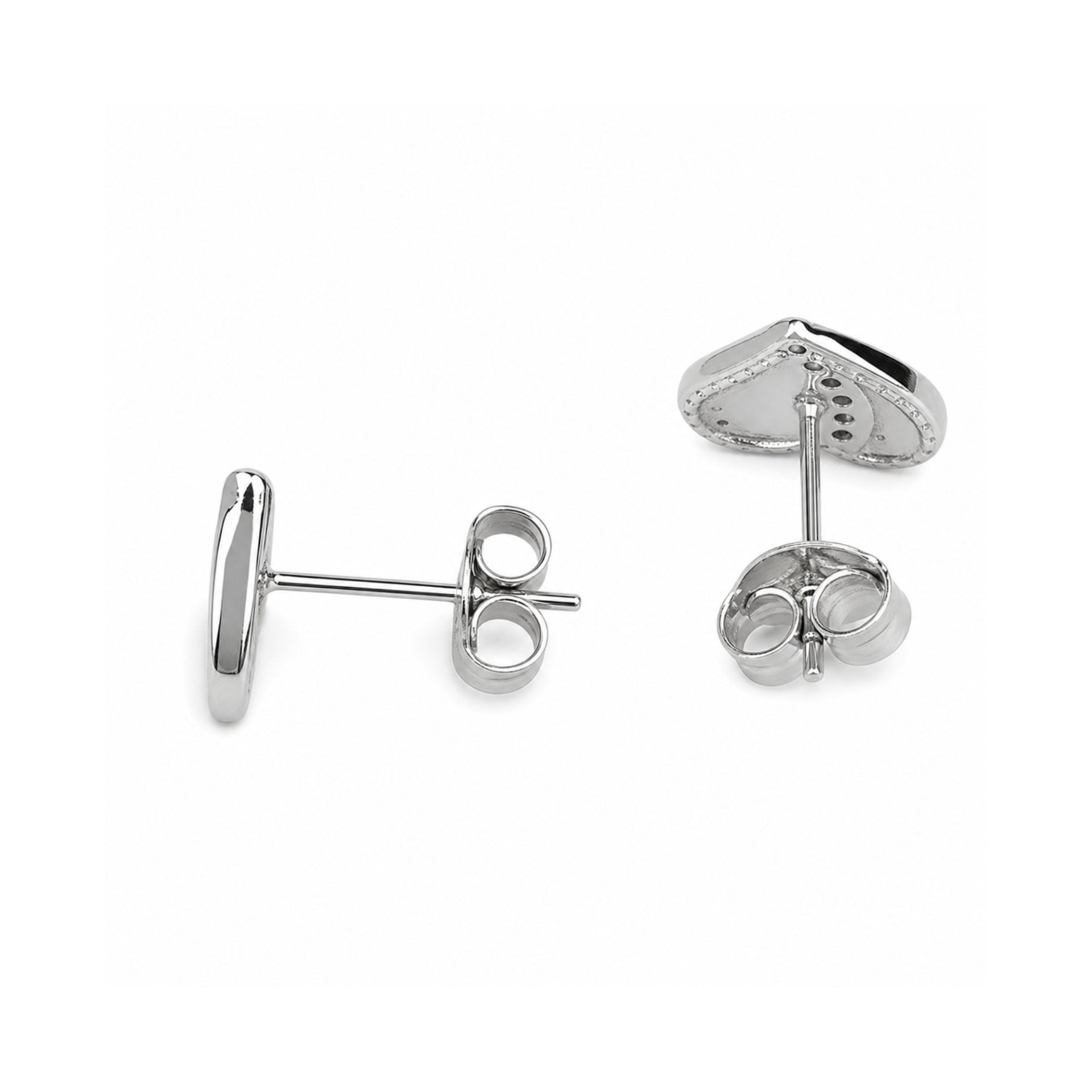 Cercei Tip Stud din Argint 925, Model Inima, Suprafata Decorata cu Zirconii Stralucitoare, Greutate 1.3 g, Argintiu
