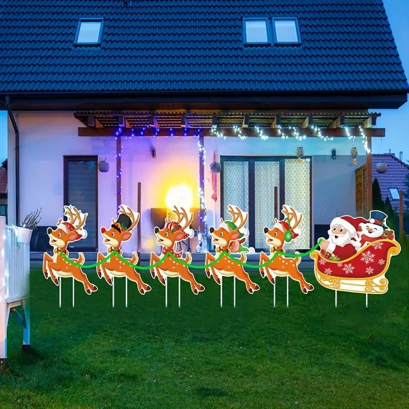 Decoratiune de Craciun, pentru Gradina, Tip Trenulet, 6 Figurine + Bete de Infipt in Pamant, din Plastic, Impermeabil, Model Mos Craciun cu Renii, Multicolor