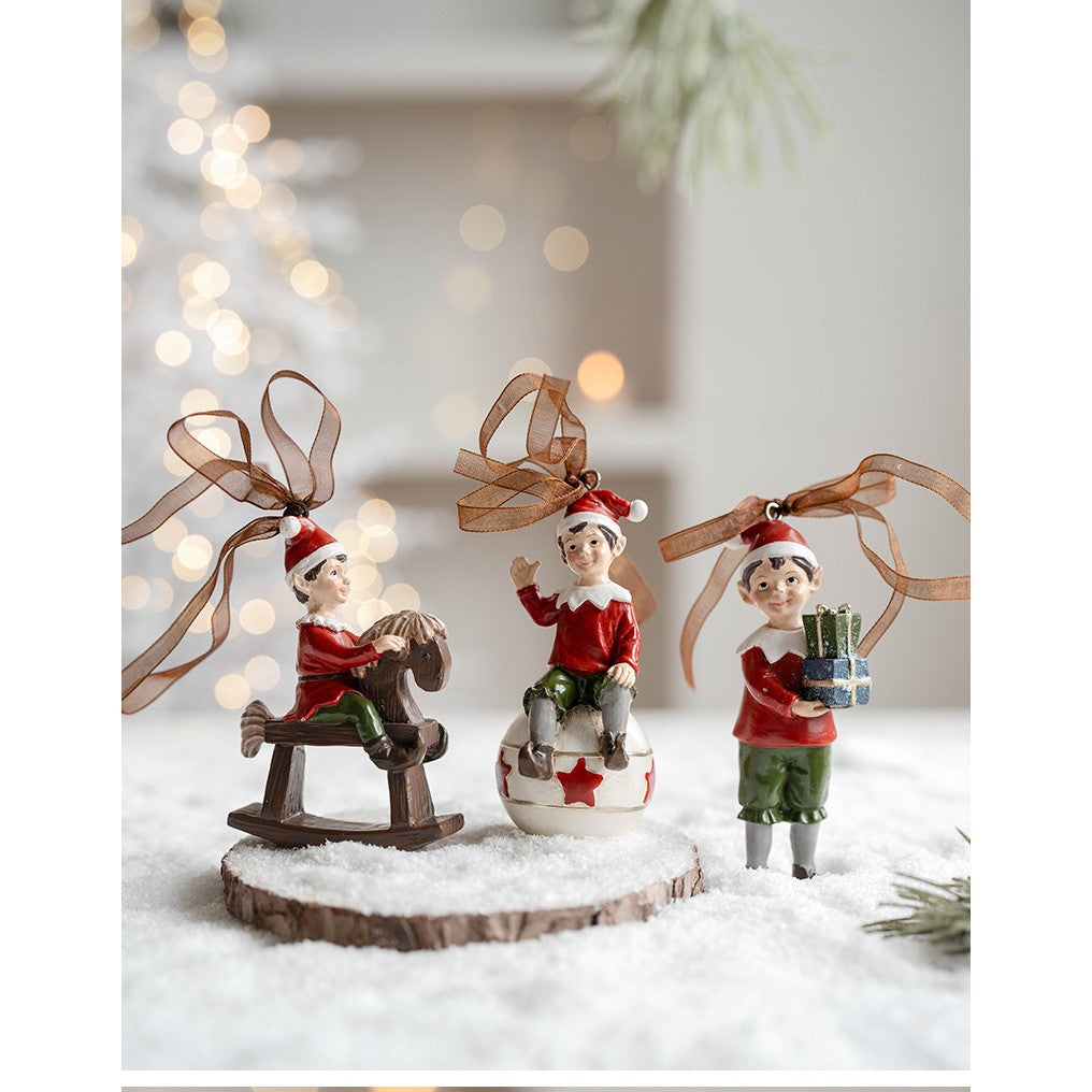 Decoratiune de Craciun, pentru Brad, Model Elf pe Glob, 10 x 4 cm, din Rasina, Multicolor