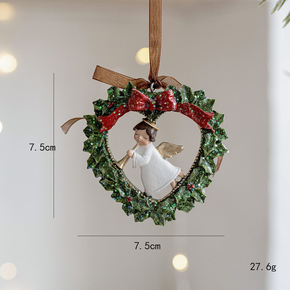 Decoratiune de Craciun, Flippy, pentru Brad, Model Ghirlanda cu Inger, 7.5 x 7.5 cm, din Rasina, Multicolor