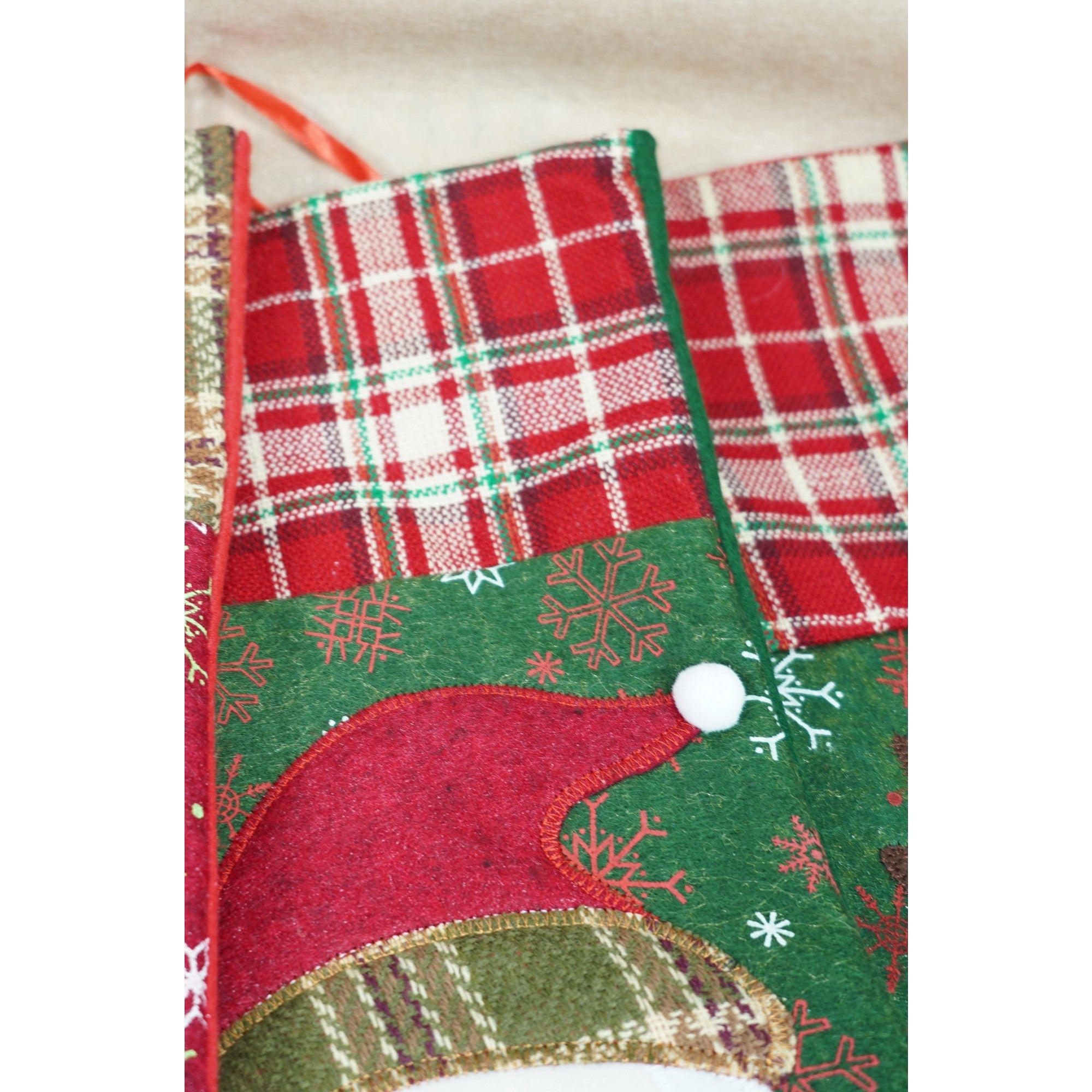 Ciorap Cadouri,cu model Mos Craciun,verde, marimea 20x40 cm, textil, interior