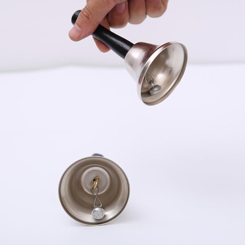 Clopotel de mana, argintiu, metalic, maner de lemn, lungime 12 cm, diametru 6.5 cm