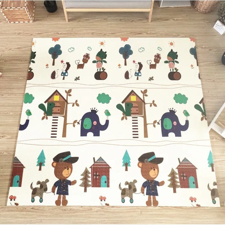 Covoras pentru Copii, Flippy, cu 2 Fete, Model ZOO/Ursulet, din XPE+PE, Impermeabil, Antiderapant, Protectie Termica, +3 Luni, Pliabil, 150 x 200 x 1.5 cm, Multicolor