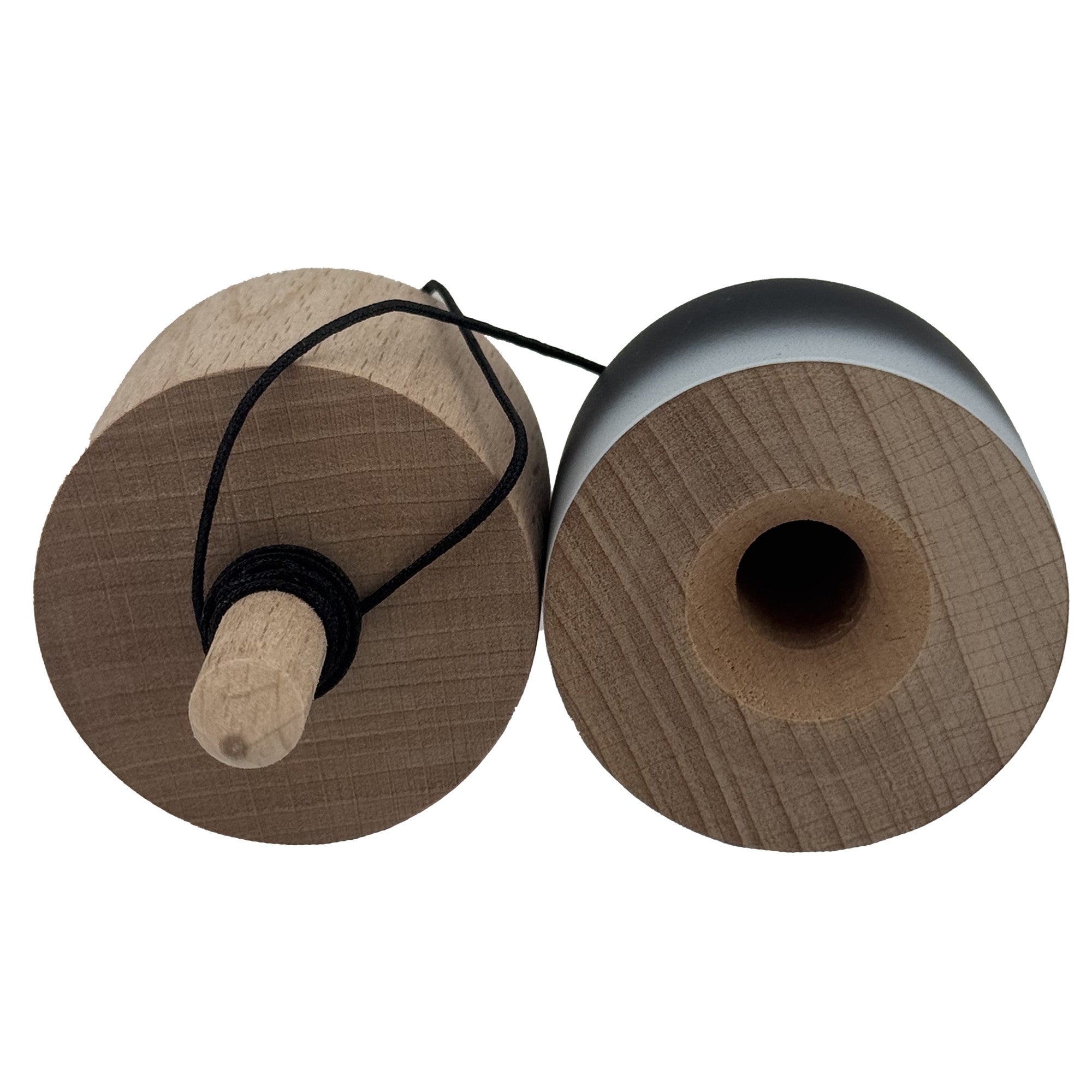 Kendama Pill X Originala, Profesionala Model Rubber Grip Pilula, din Lemn, Varsta 9+, Ata 62/65 cm, 11 x 5 x 5 cm, Gradient Negru/Alb