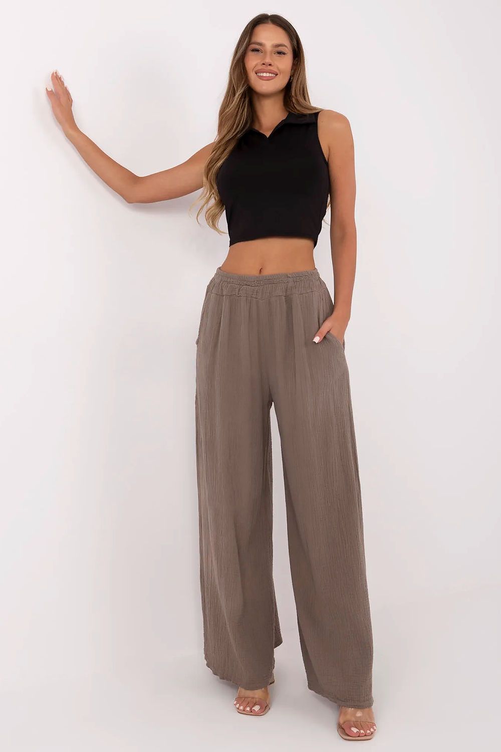  Pantaloni de damă model 211271 Italy Moda 