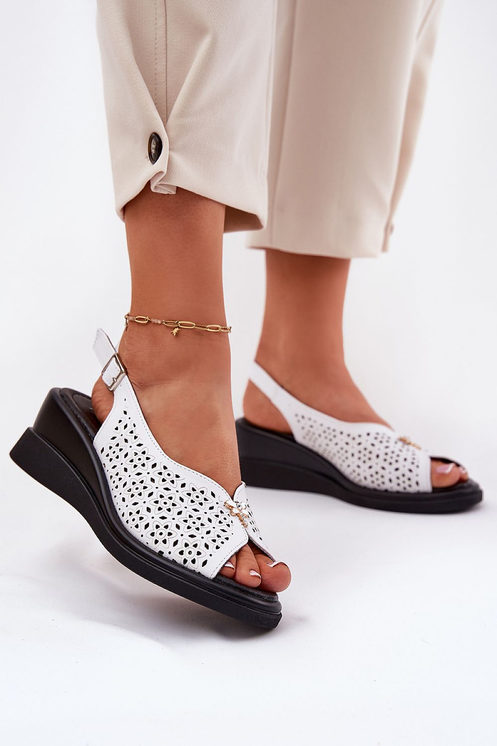  Sandale cu talpă tip pană model 213013 Step in style 