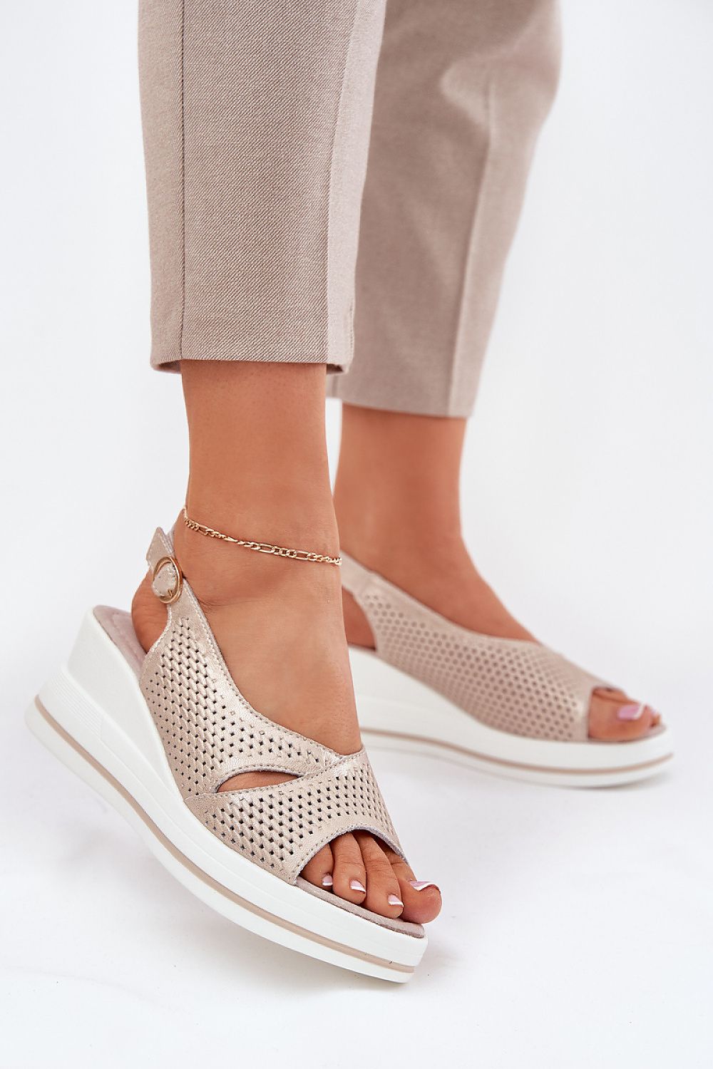  Sandale cu talpă tip pană model 213456 Step in style 