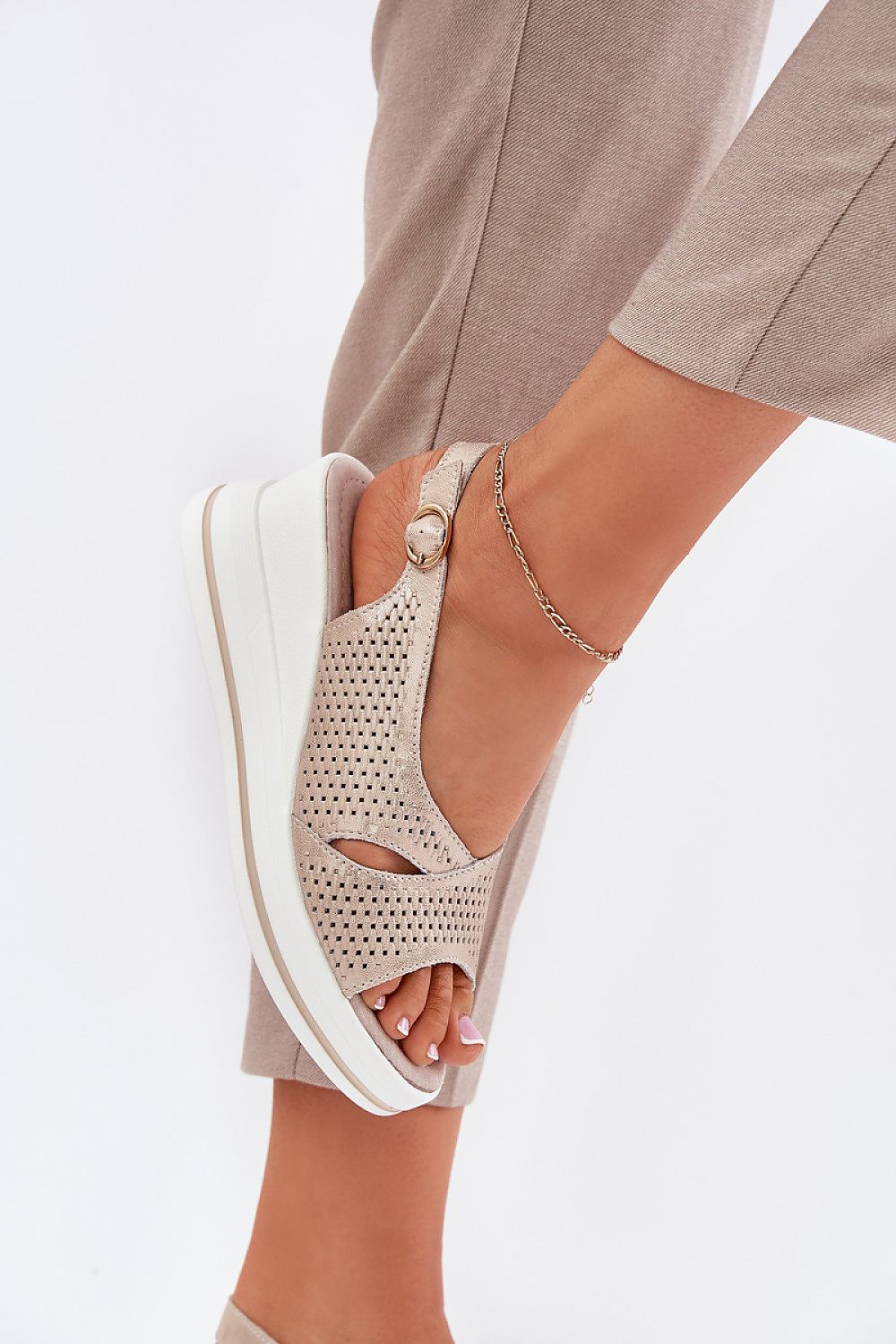  Sandale cu talpă tip pană model 213456 Step in style 