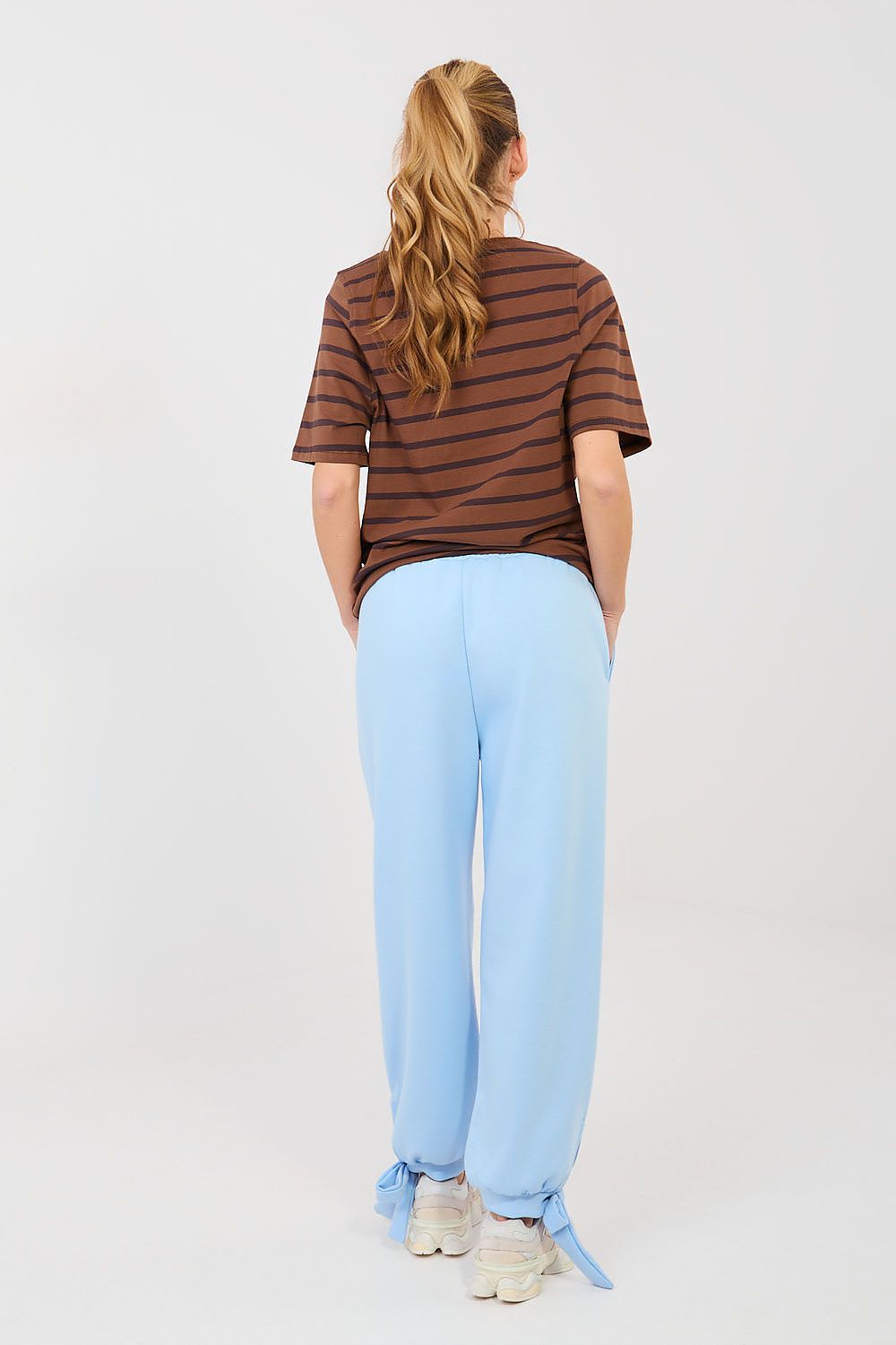  Pantaloni de trening model 223469 Italy Moda 