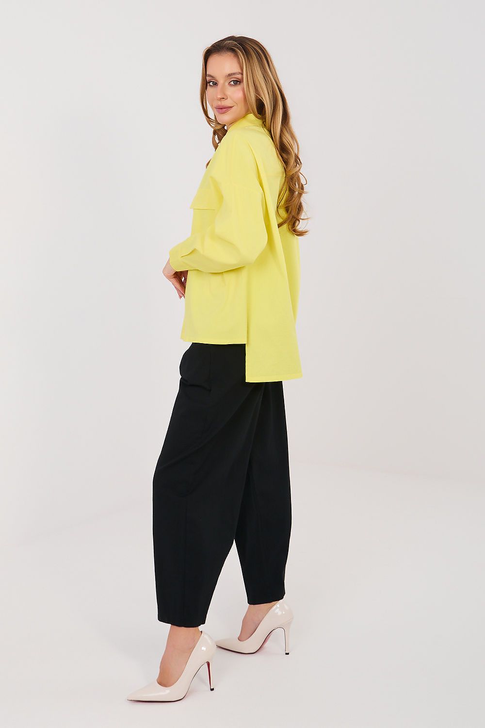  Pantaloni de damă model 224177 Italy Moda 