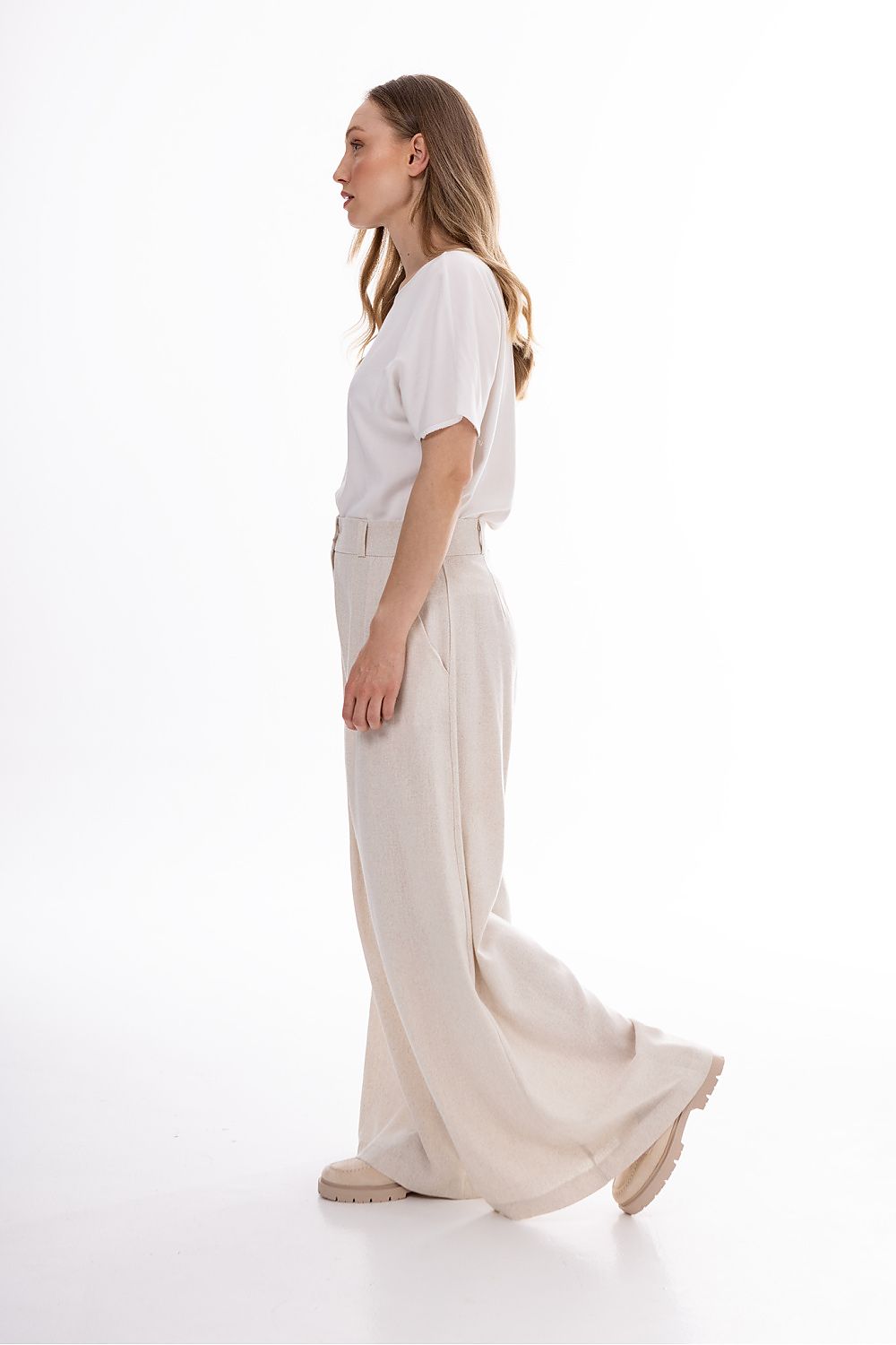  Pantaloni de damă model 225301 awama 