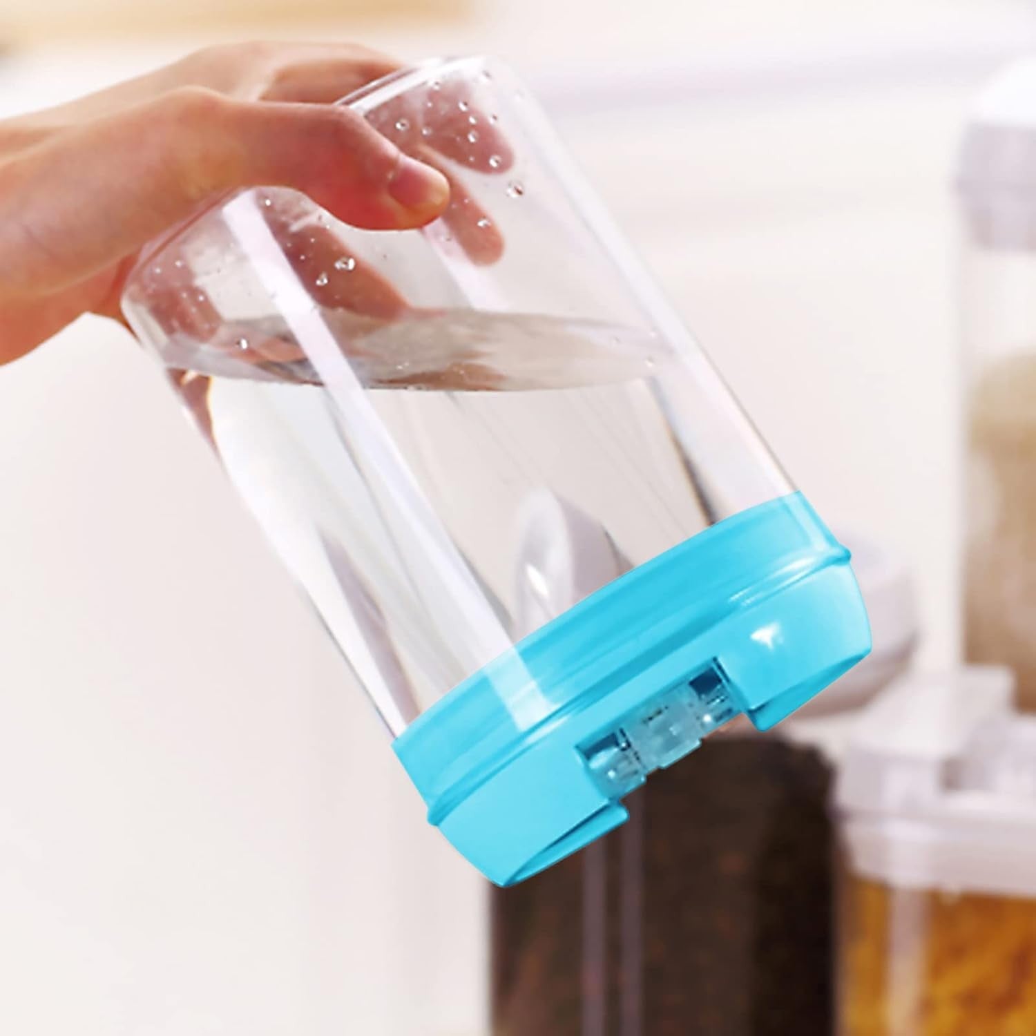 Cutie de Depozitare Alimente, 1.2L, Capac Albastru, din PP+PET, Inchidere Ermetica, 10 x 10 x 20.5 cm, Transparent