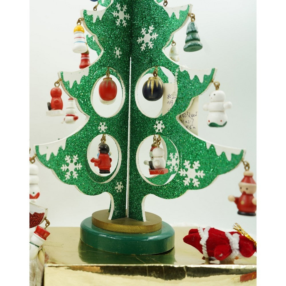 Decoratiune Craciun, Brad, Verde/Alb, 8 cavitati cu ornamente, 18.5 cm x 33 cm, Lemn