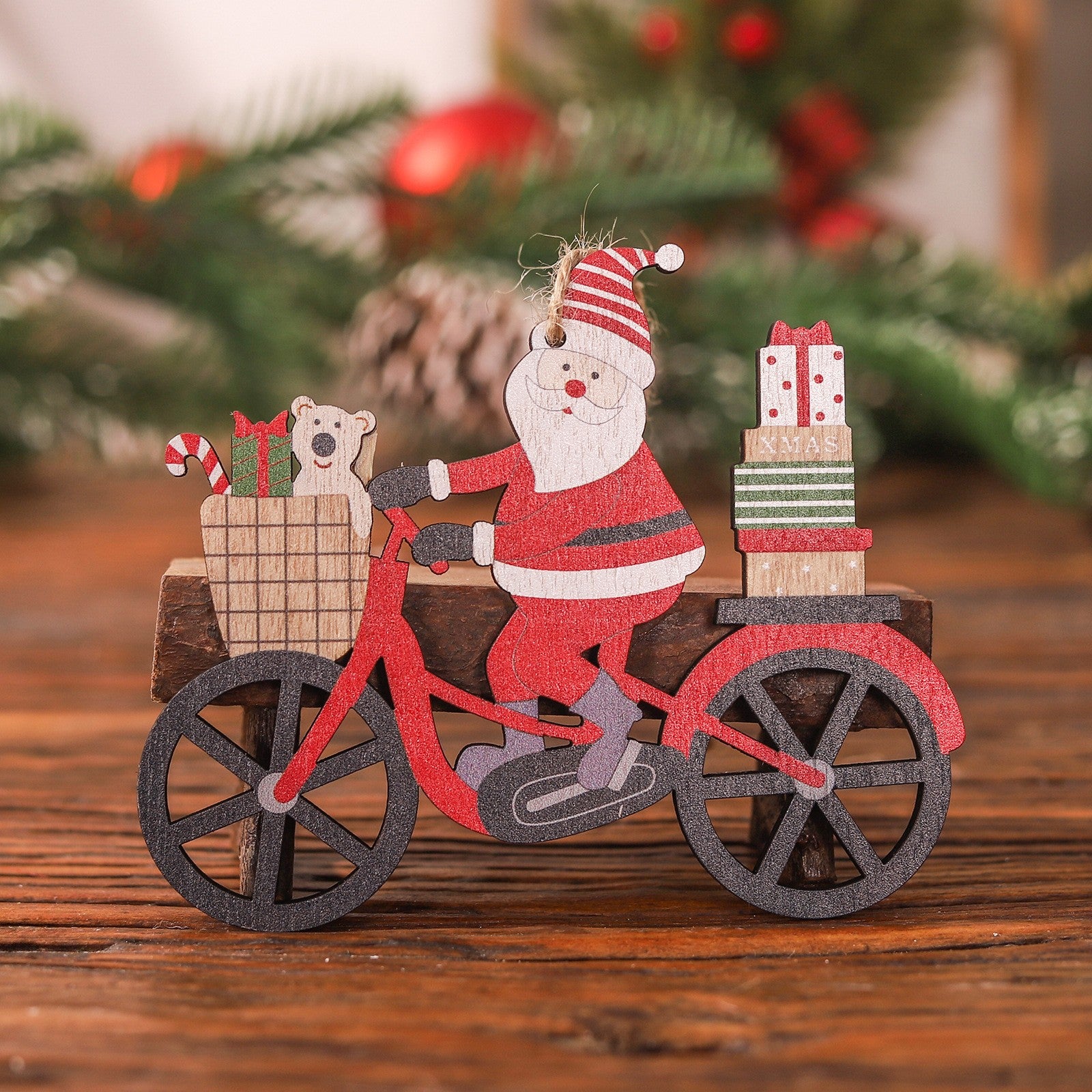 Decoratiune de Craciun din Lemn, cu Snur pentru Agatare in Brad, Model Mos Craciun pe Bicicleta, 10.3x11.5x0.5 cm, Multicolor