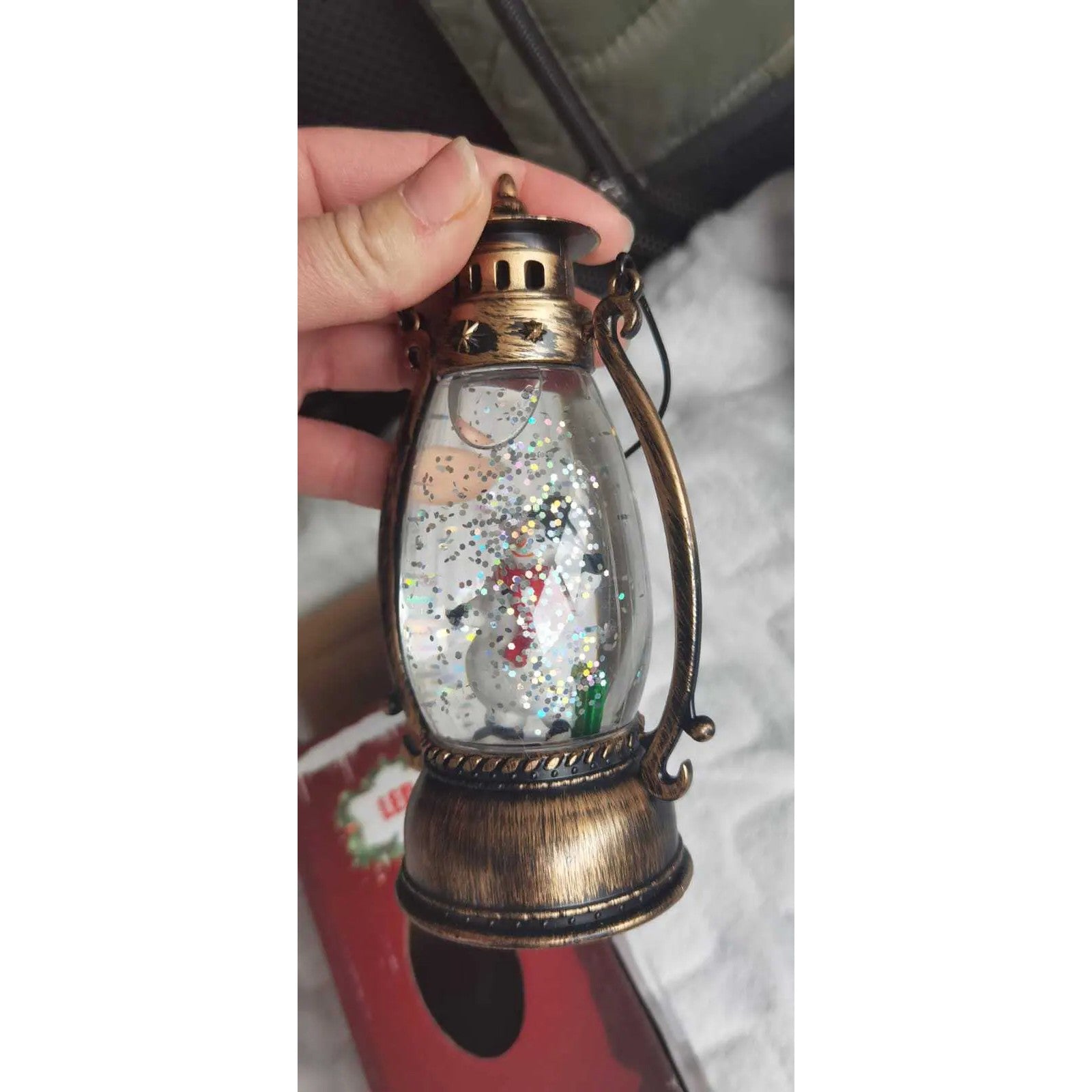 Decoratiune Luminoasa, Flippy, Felinar de Craciun, cu Lumina LED, Ornament Model Lampa cu Ulei Om de Zapada, cu Maner, 14x7x6 cm, Negru, Resigilat