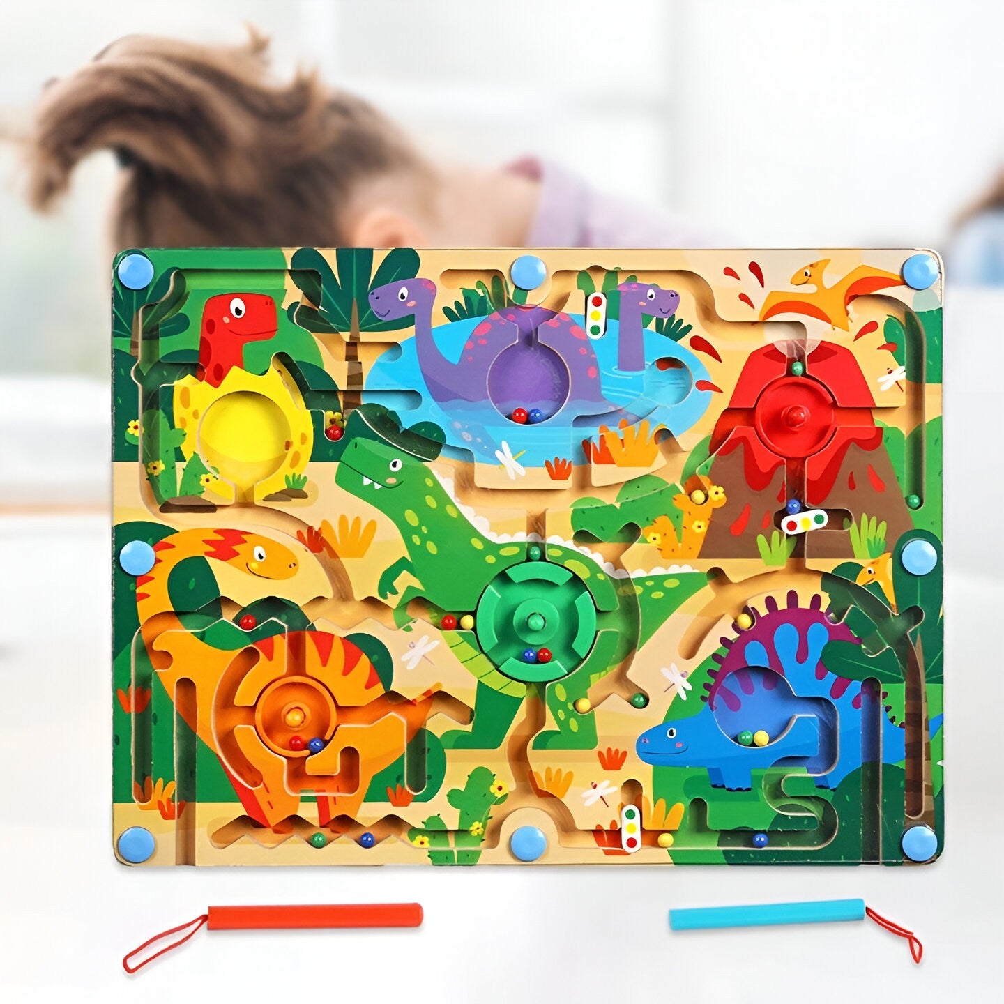 Joc Montessori de Sortare Culori, Creion Magnetic, Tip Labirint Ilustrat, din Lemn, Model Dinozauri, 39x29x1.5 cm