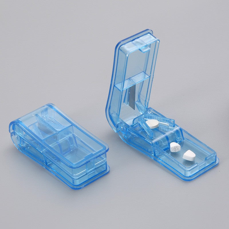 Dispozitiv pentru taiat sau sfaramat medicamente material non-toxic, portabil, albastru