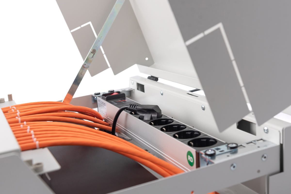 Cabluri Digitus DK-1743-VH-1 
