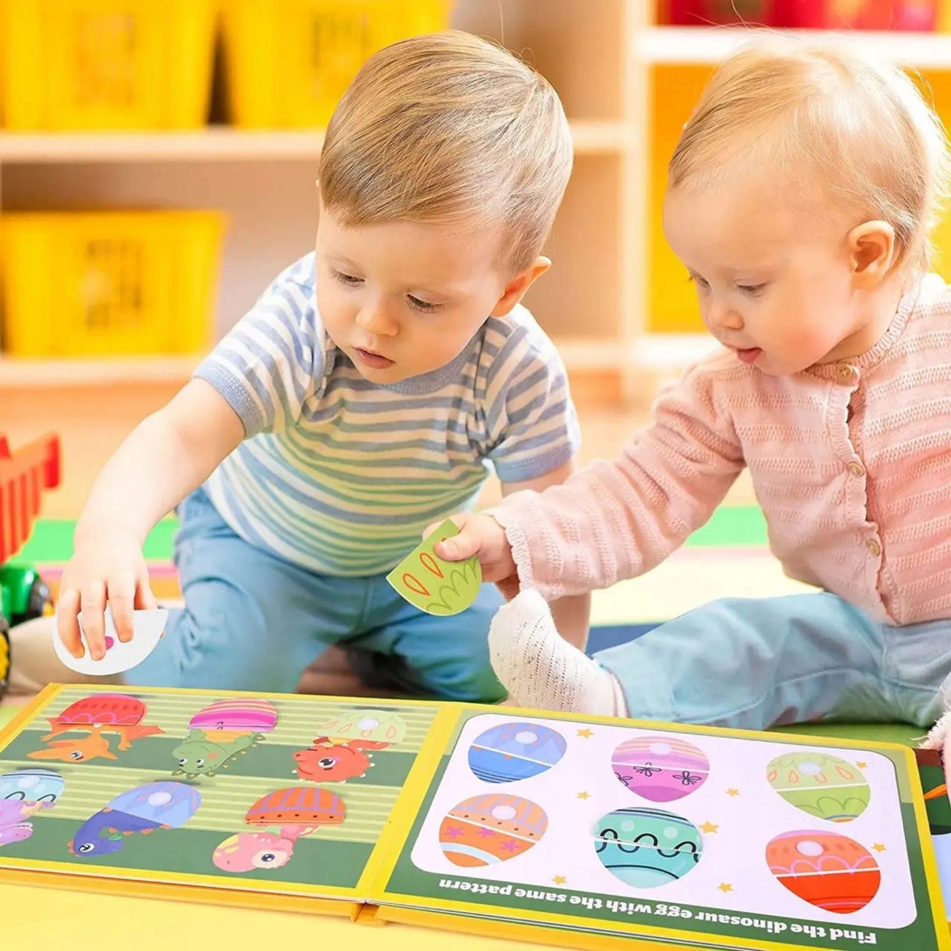 Carte Educativa cu Stickere Reutilizabile, Quiet Book Montessori, Seria Dinozaur, Pagini Interactive, 3 Ani+, Multicolor