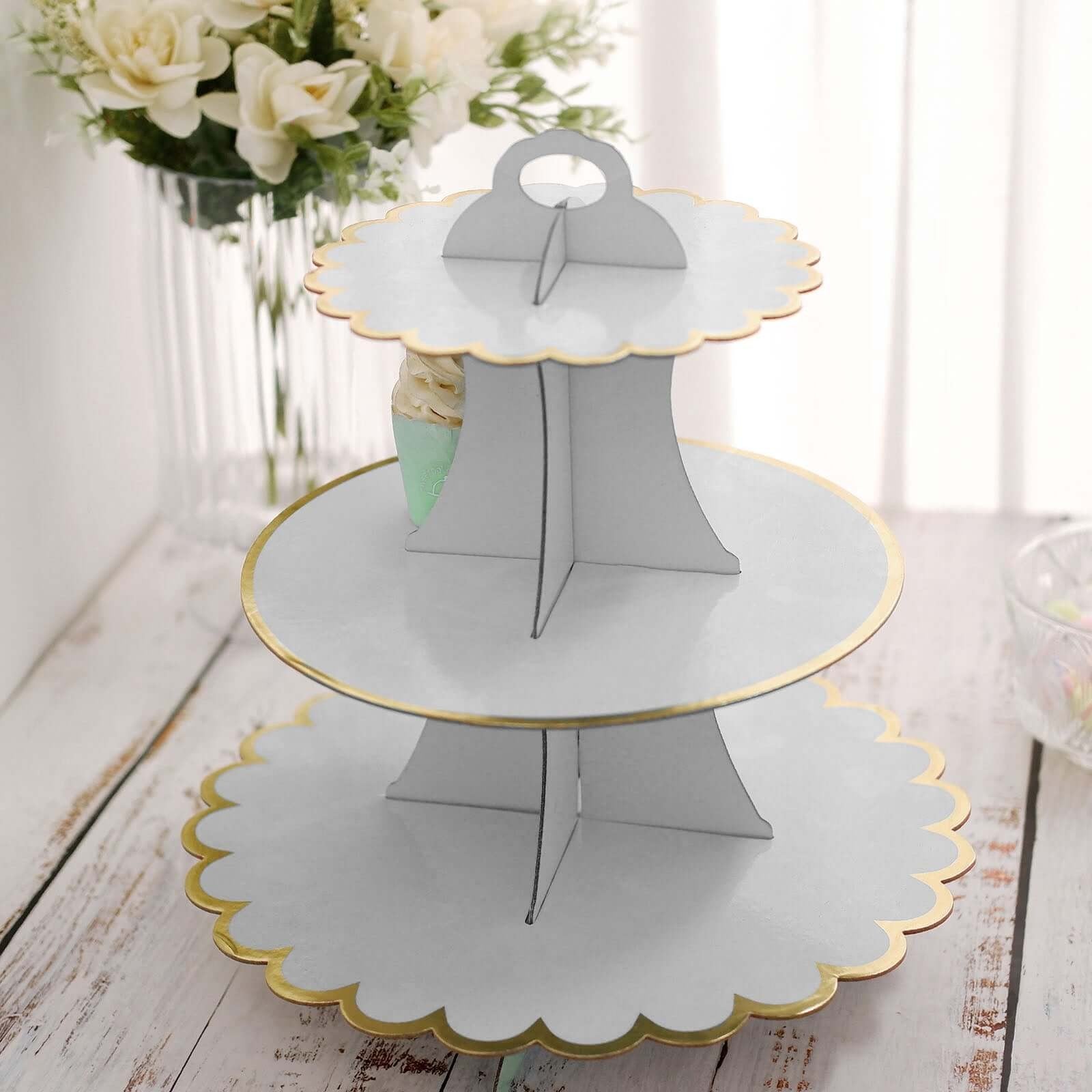 Etajera pentru Prajituri, din Carton, 3 Nivele, 16/22/29 cm Diametru, Inaltime 38 cm, Alb