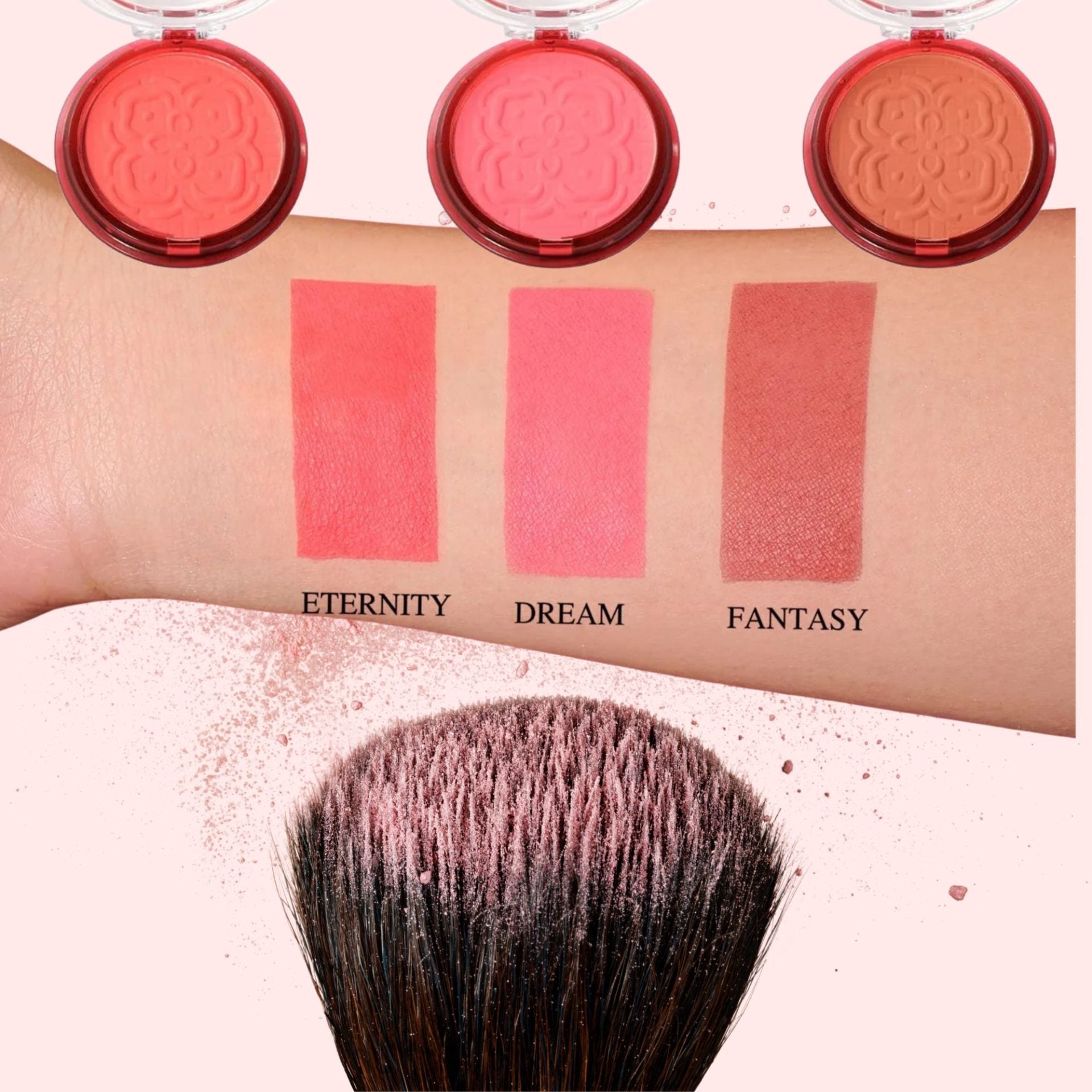 Blush Compact KEVIN & COCO Lily Petals, Model Eternity, 9.3 g, Finish Natural, Efect Proaspat si Luminos, 7.5 x 7.5 x 2.1 cm, Coral Pink