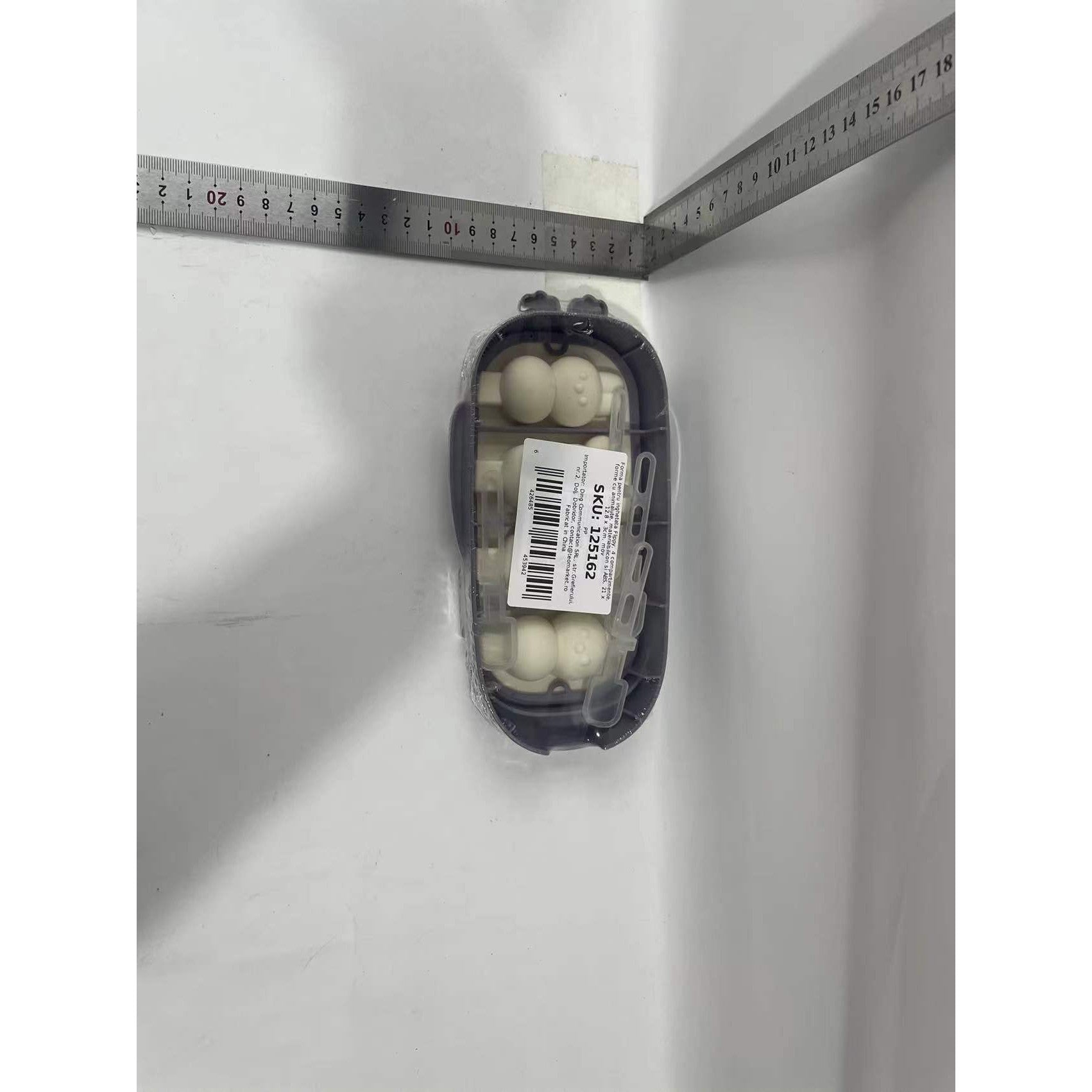 Forma pentru inghetata 4 compartimente, forme cu animalute, materialsilicon si ABS, 21 x 12.8 x 3cm, mov