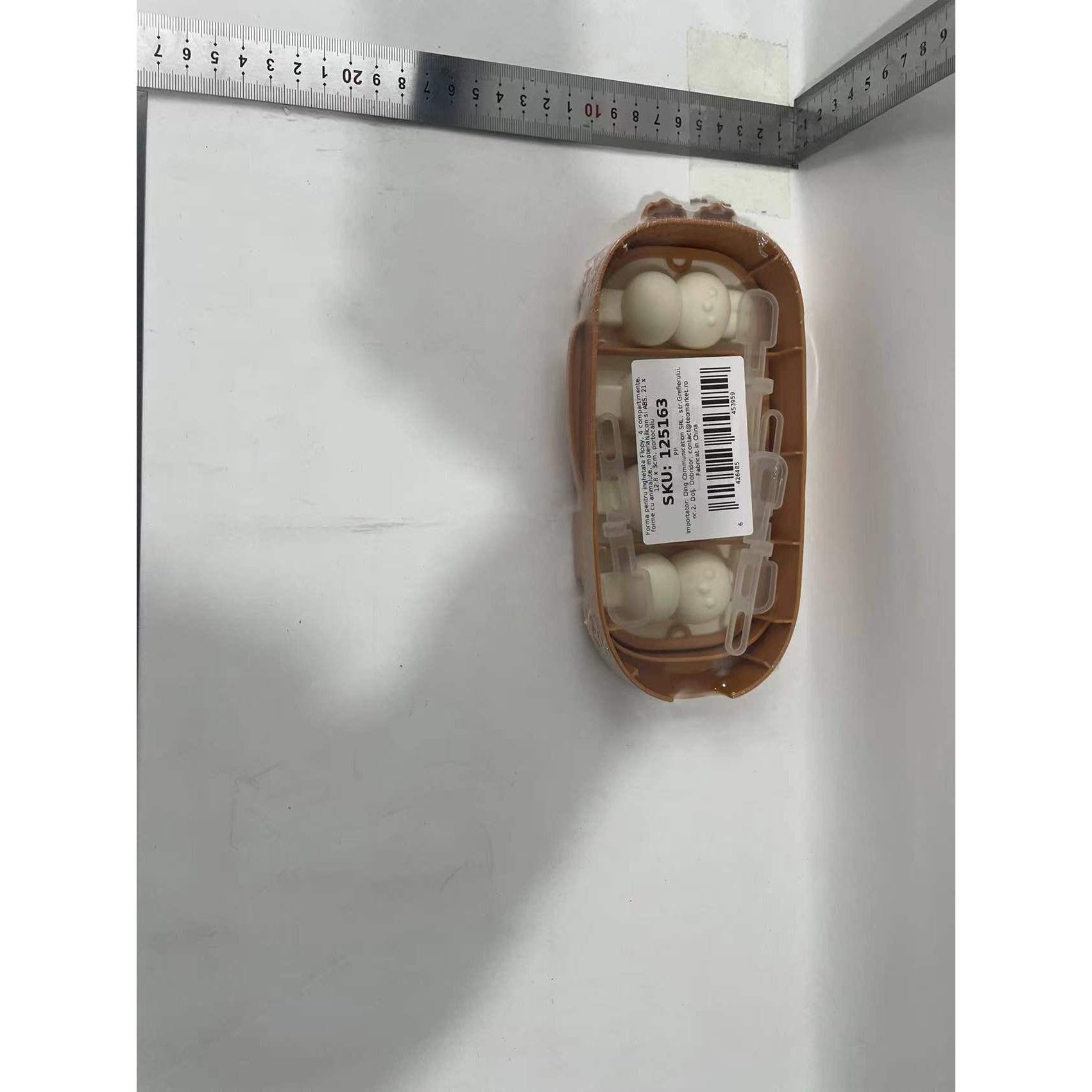 Forma pentru inghetata 4 compartimente, forme cu animalute, materialsilicon si ABS, 21 x 12.8 x 3cm, portocaliu