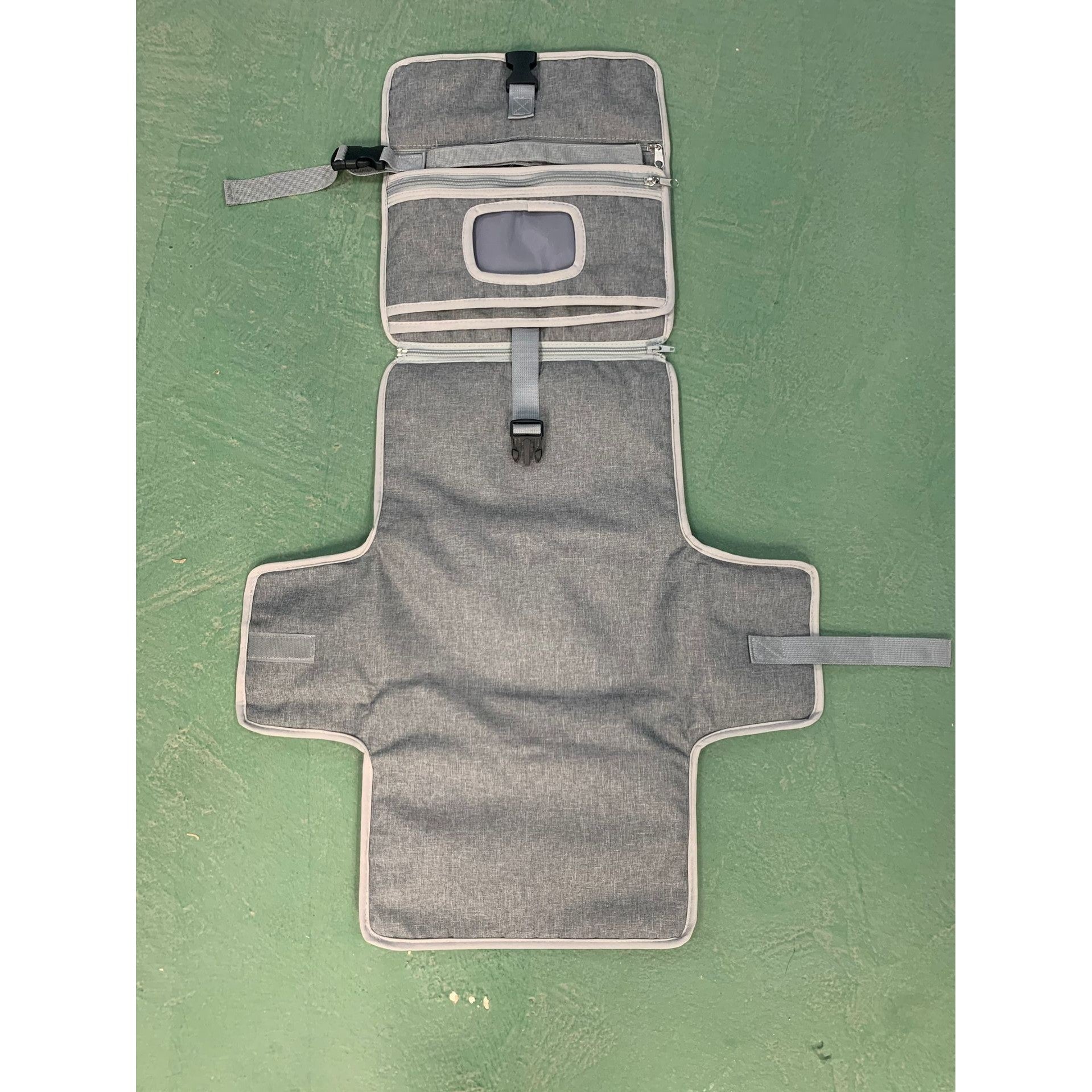 Geanta Multifunctionala, Flippy, Tip Aleza de Schimbat Scutece, Impermeabila, din Panza Oxford, cu Buzunare, Usor de Agatat, 30 x 20 cm, Gri